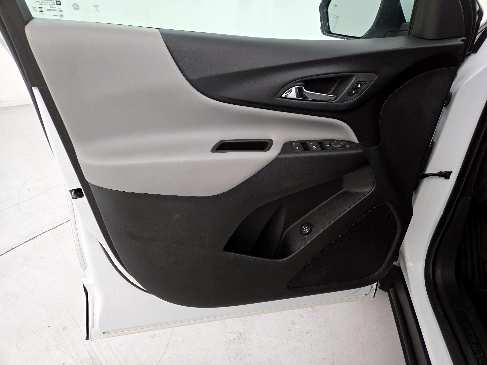 Thumbnail: 2023 Chevrolet Equinox - 12