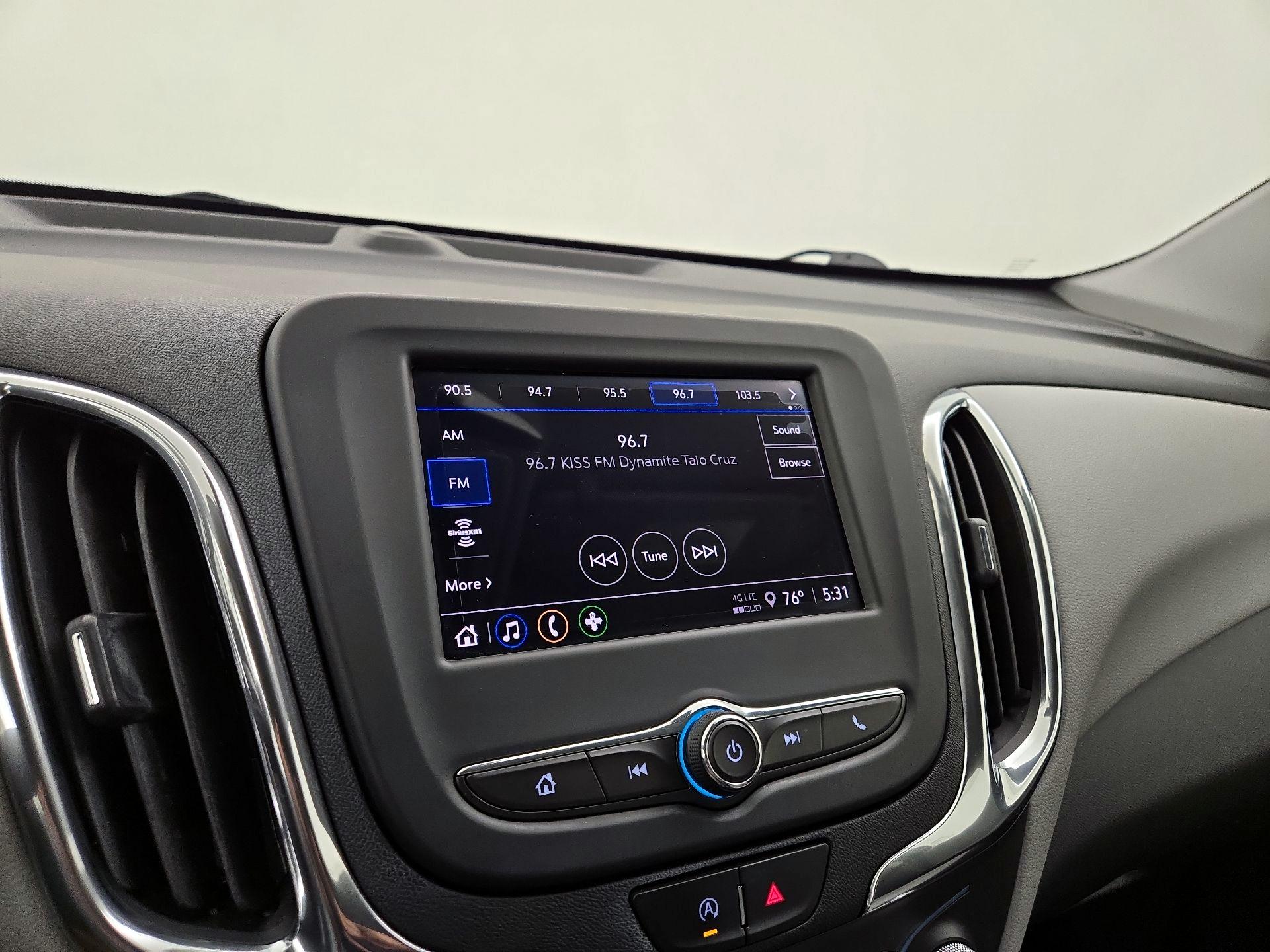 Thumbnail: 2023 Chevrolet Equinox - 15