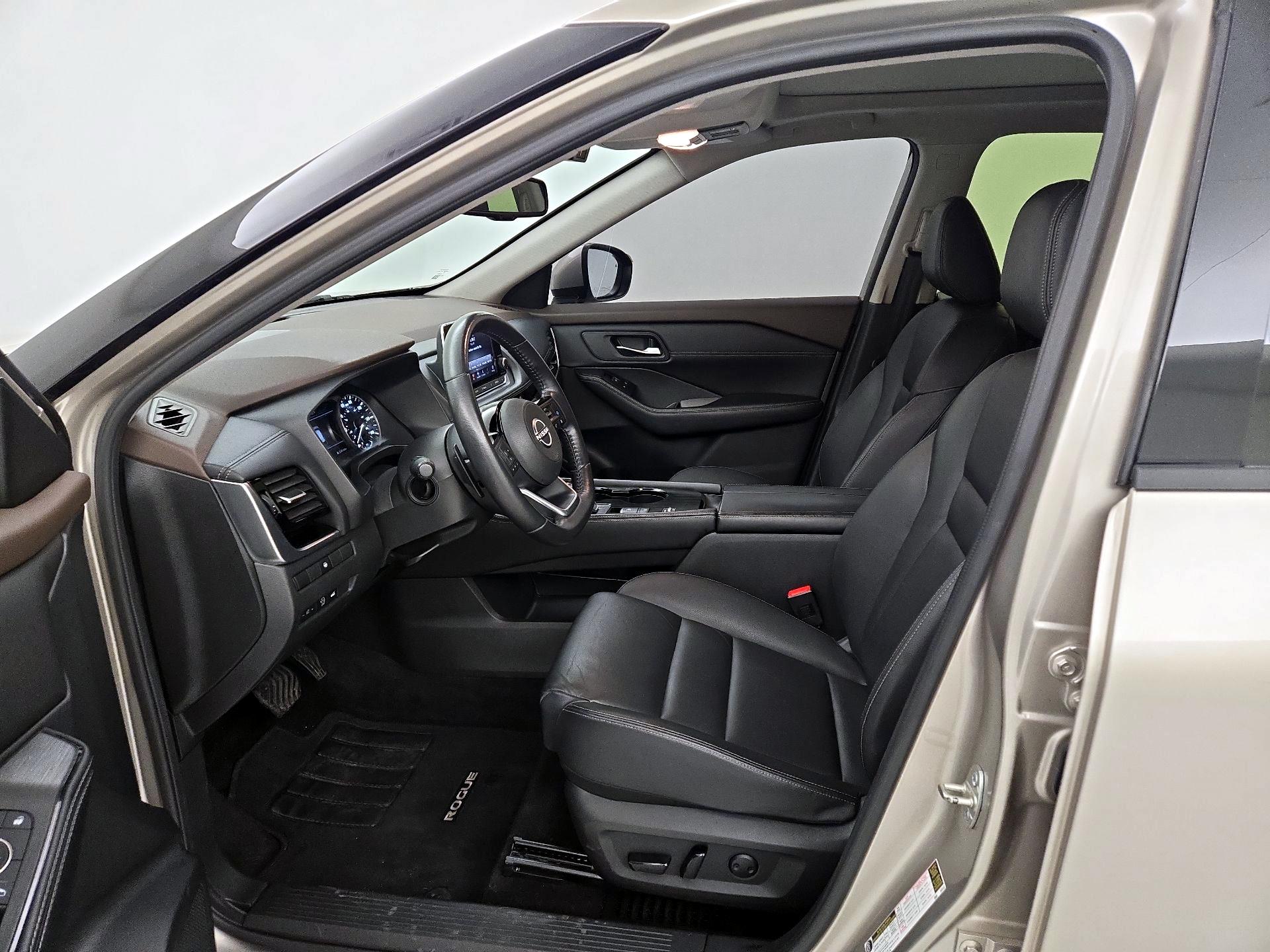 Thumbnail: 2023 Nissan Rogue - 11