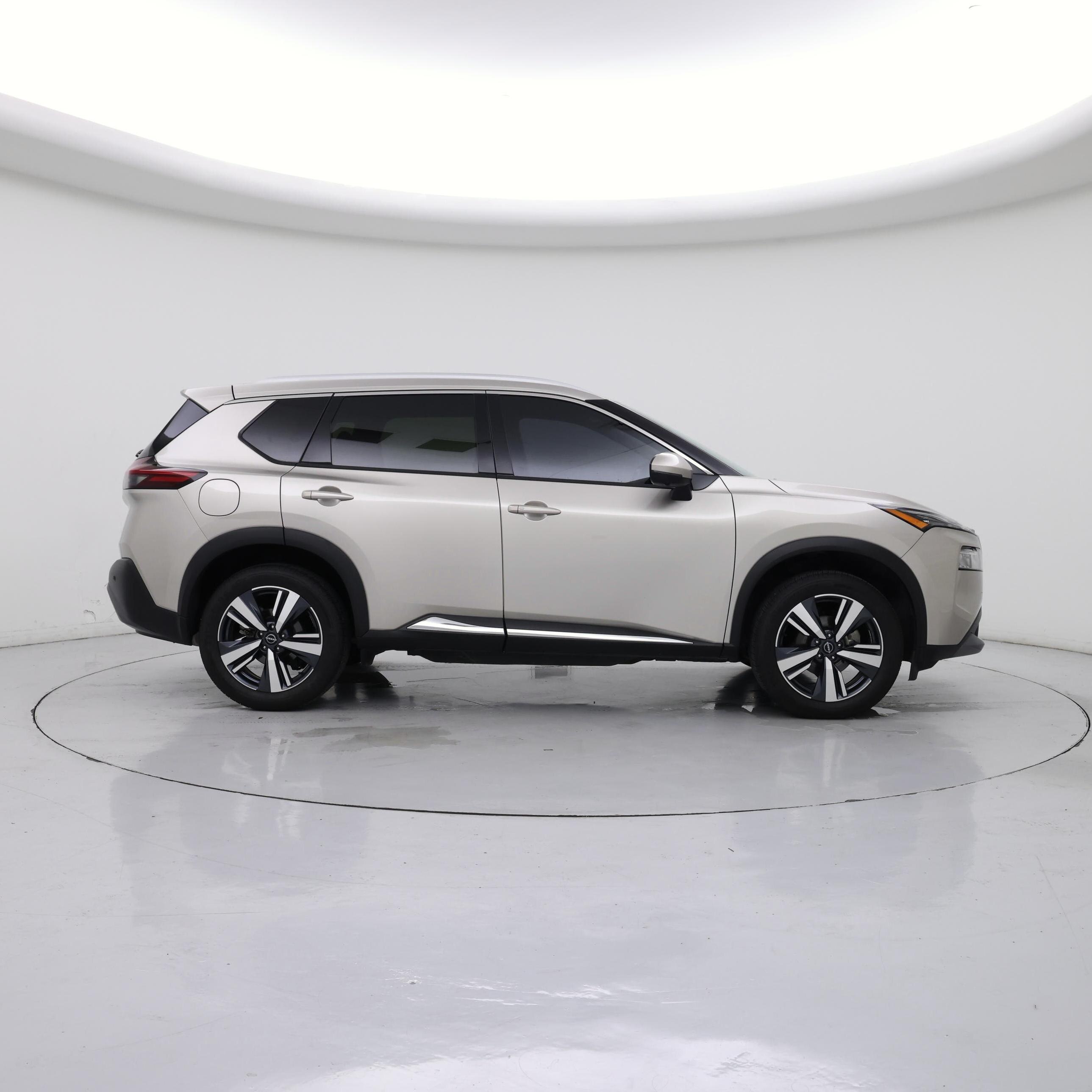 Thumbnail: 2023 Nissan Rogue - 7