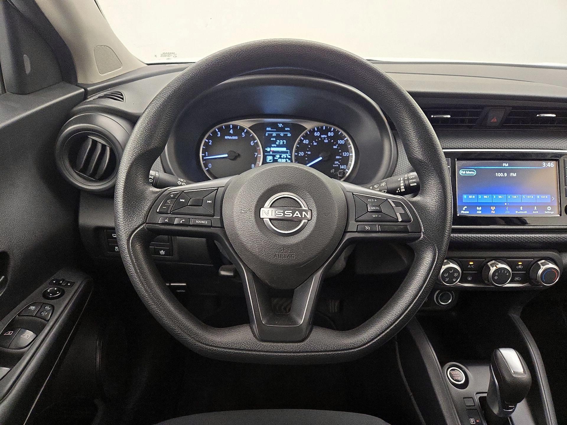 Thumbnail: 2023 Nissan Kicks - 10