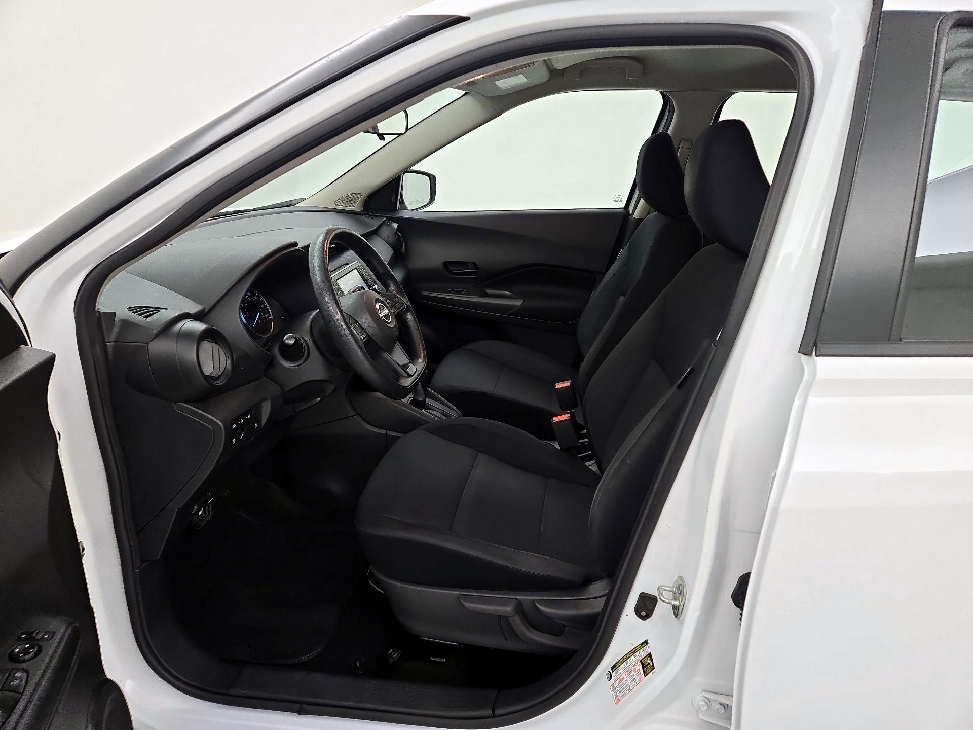 Thumbnail: 2023 Nissan Kicks - 11