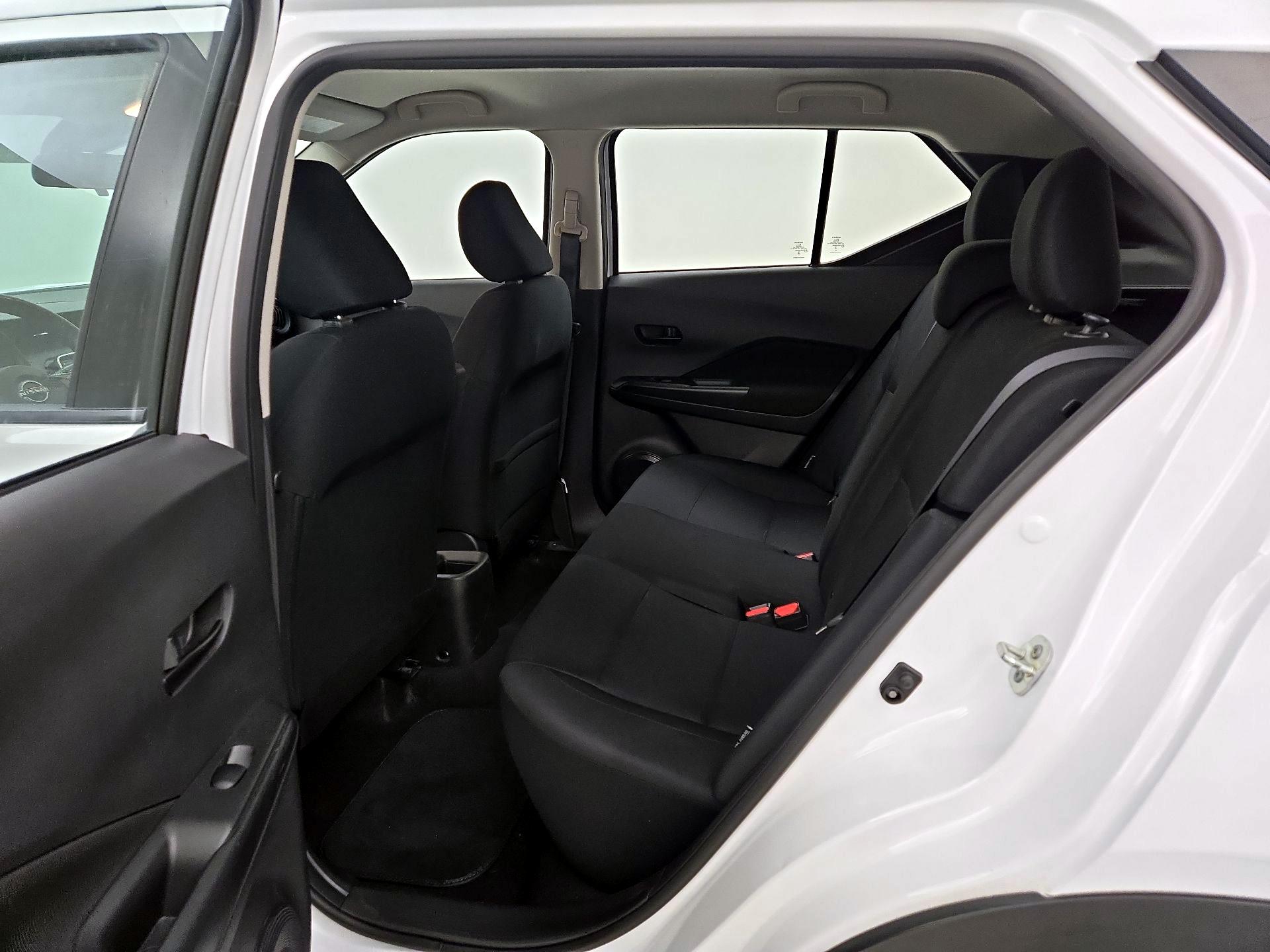 Thumbnail: 2023 Nissan Kicks - 19