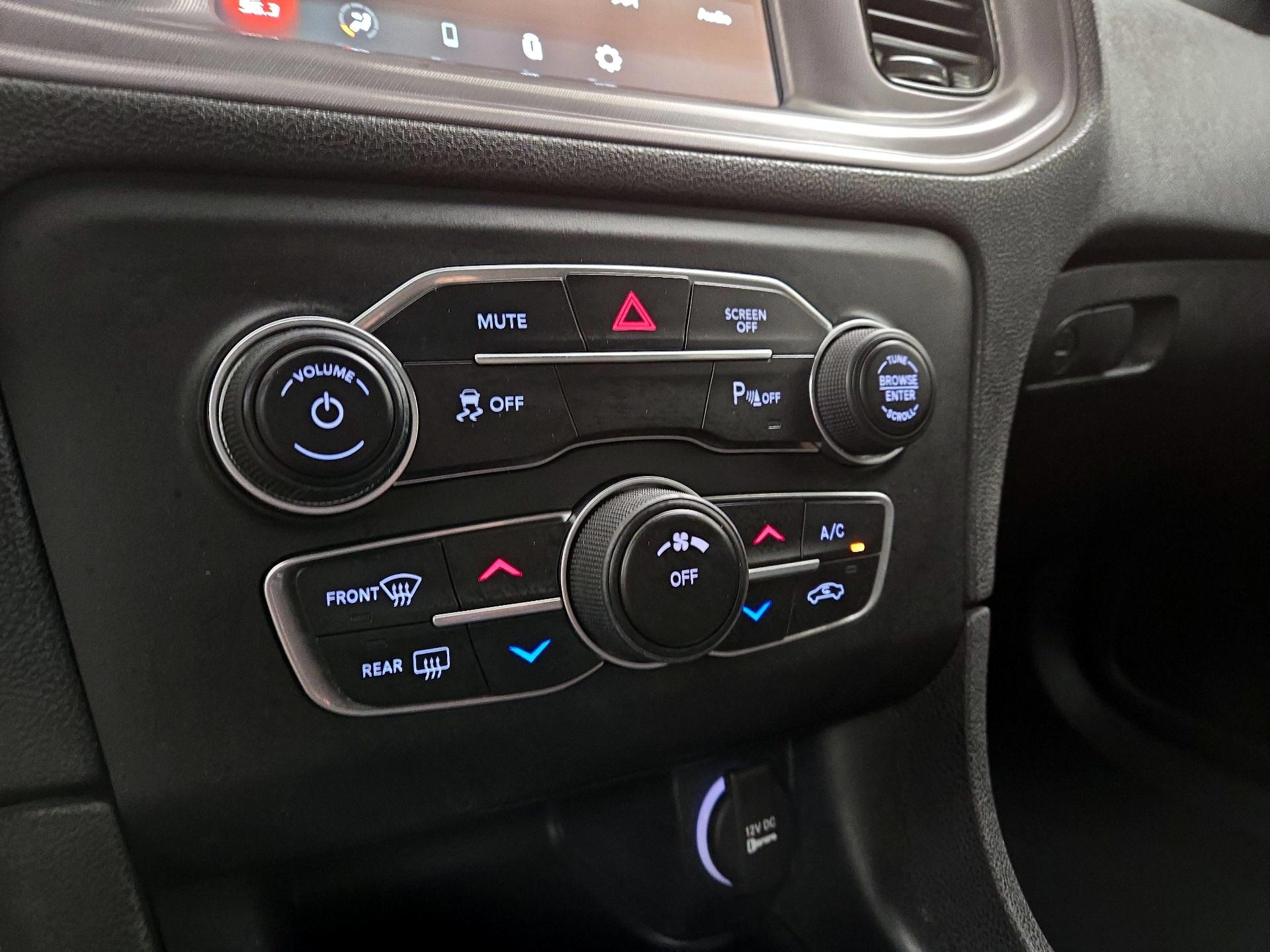 Thumbnail: 2023 Dodge Charger - 16