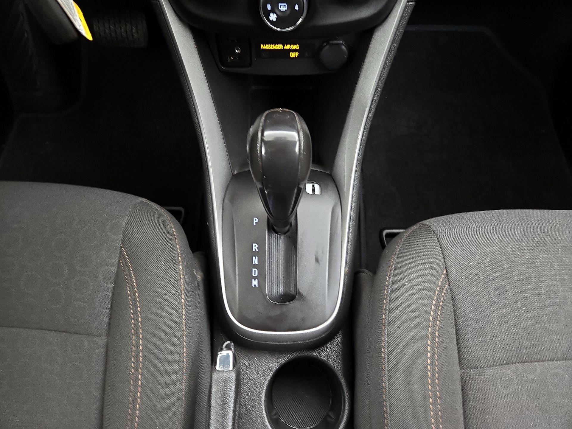 Thumbnail: 2020 Chevrolet Trax - 17