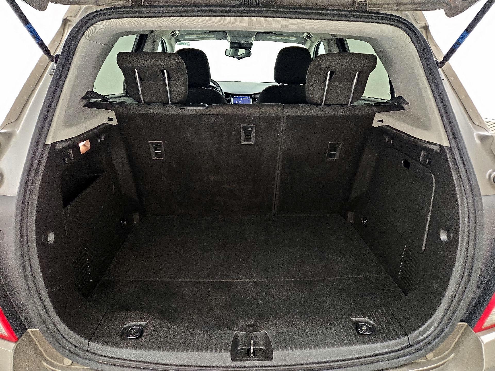 Thumbnail: 2020 Chevrolet Trax - 20