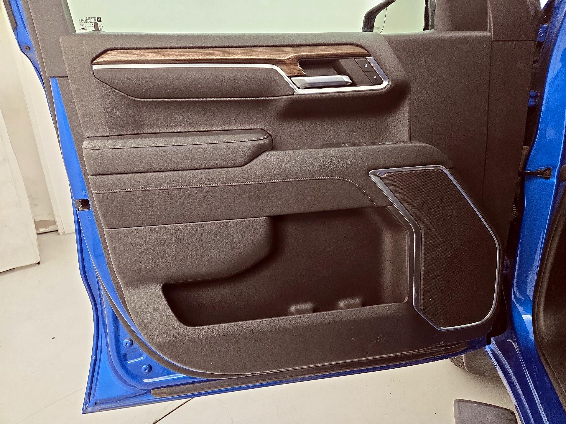 Thumbnail: 2022 Chevrolet Silverado 1500 - 12