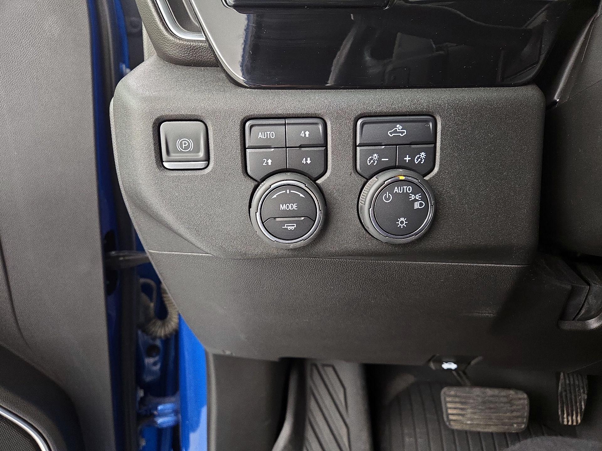 Thumbnail: 2022 Chevrolet Silverado 1500 - 13