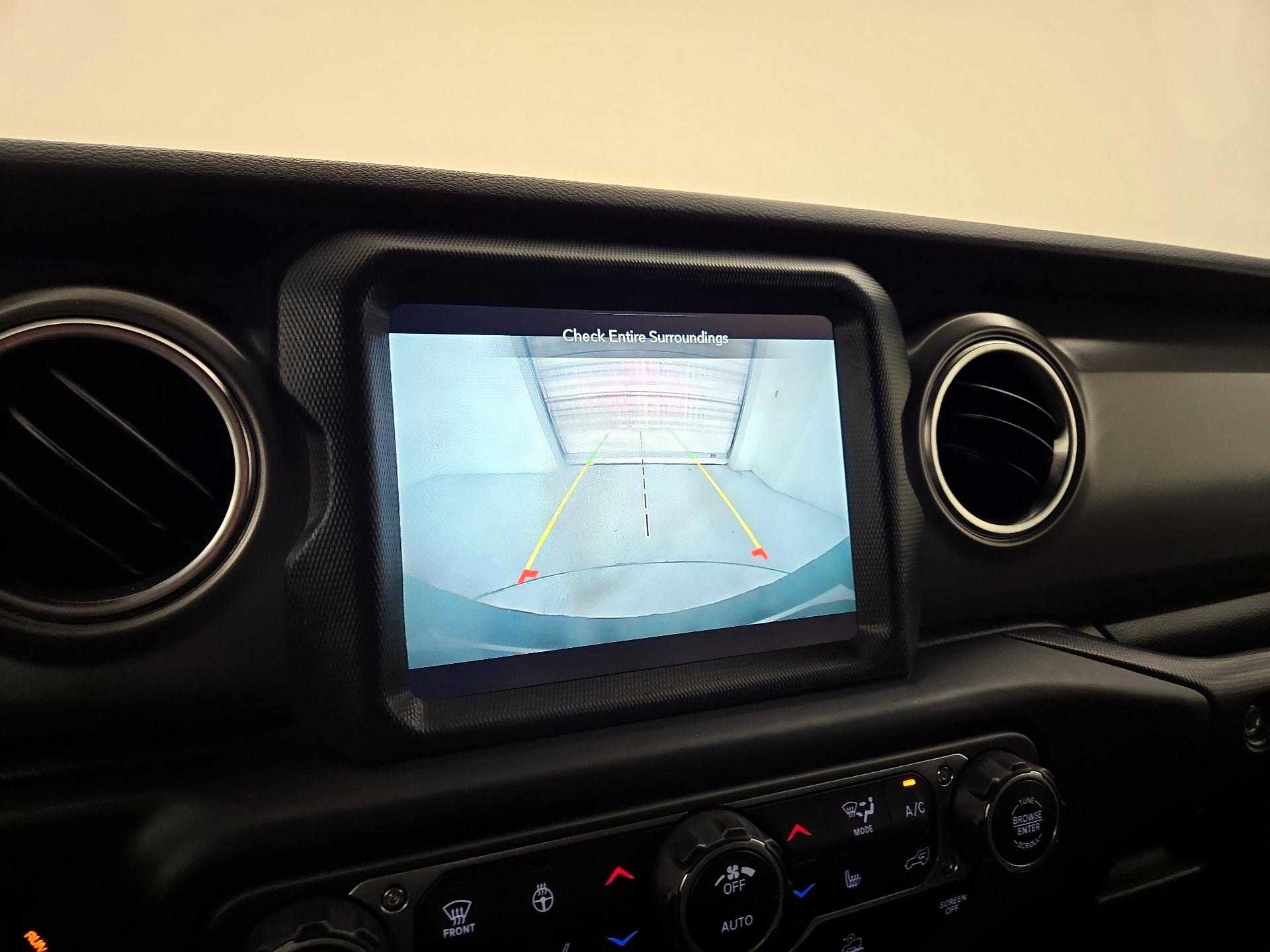 Thumbnail: 2023 Jeep Wrangler - 15