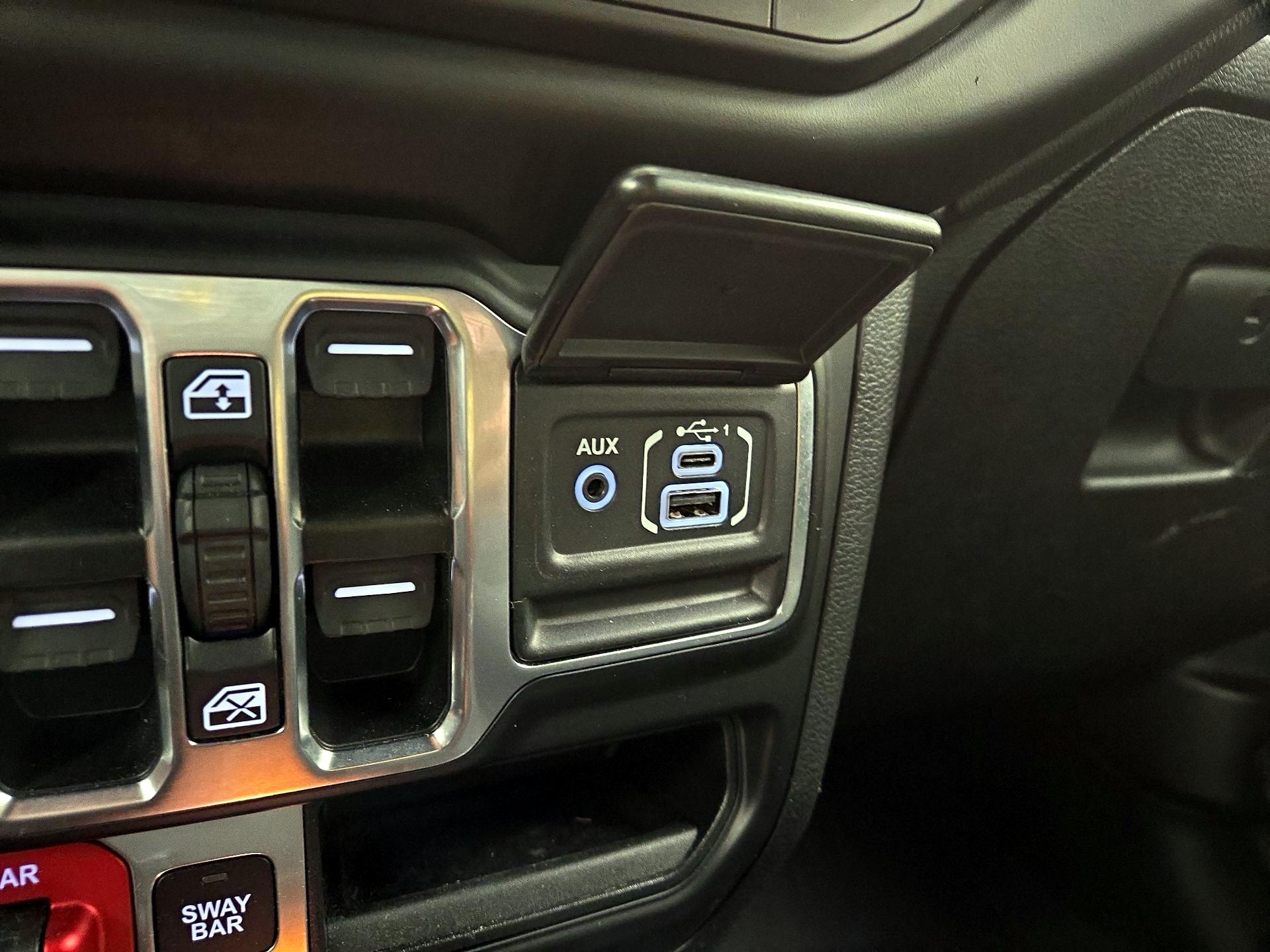 Thumbnail: 2023 Jeep Wrangler - 19