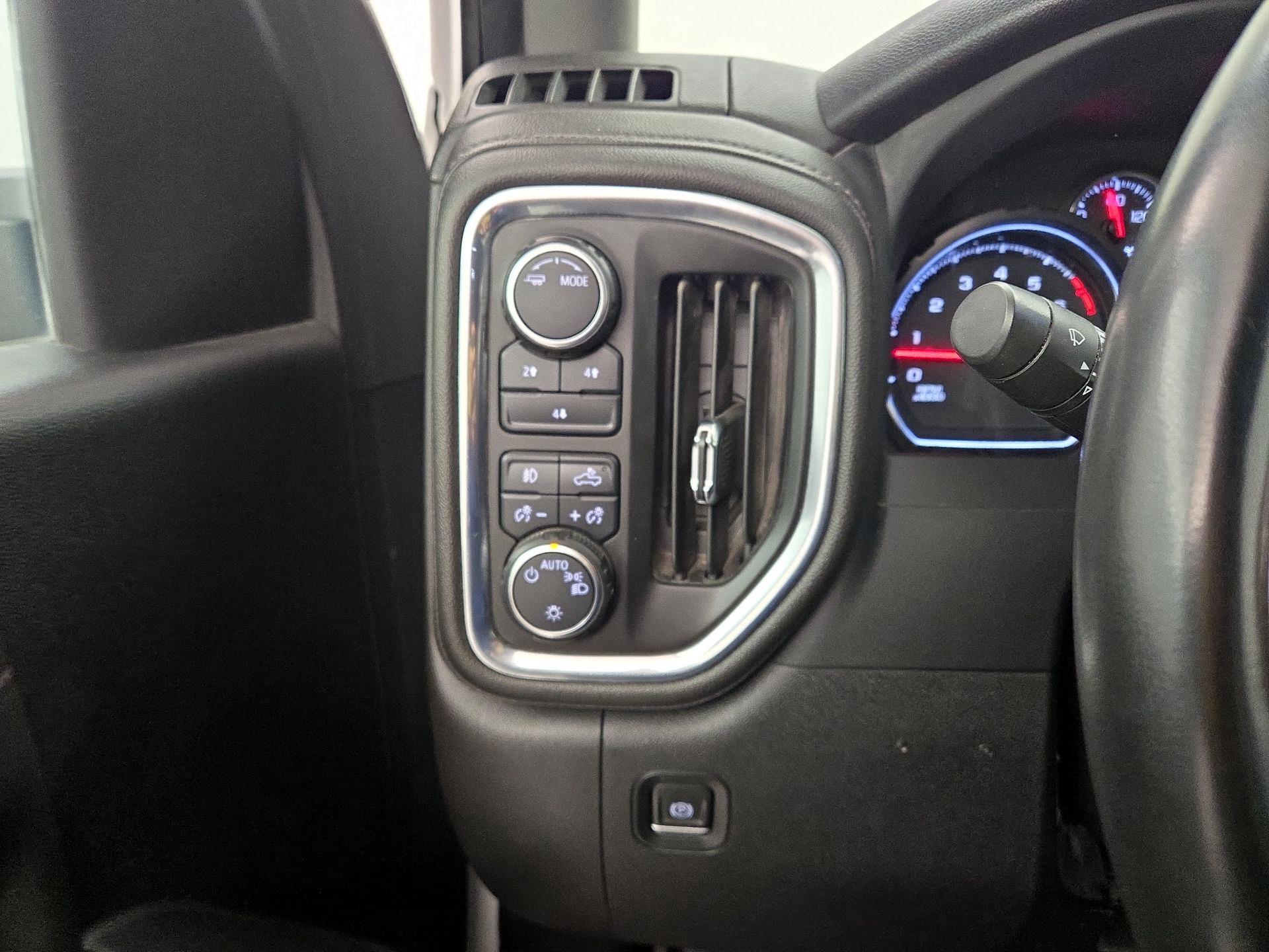 Thumbnail: 2023 Chevrolet Silverado 2500 - 13