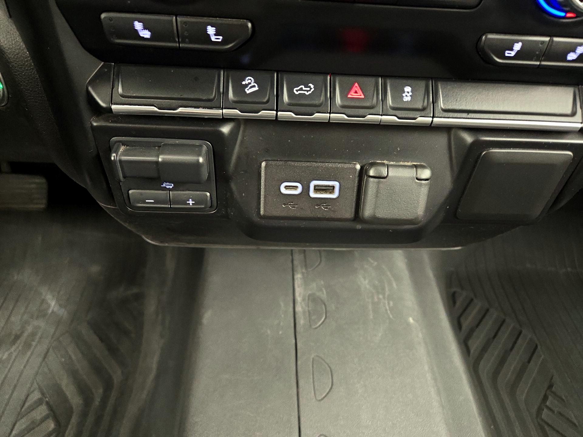 Thumbnail: 2023 Chevrolet Silverado 2500 - 18