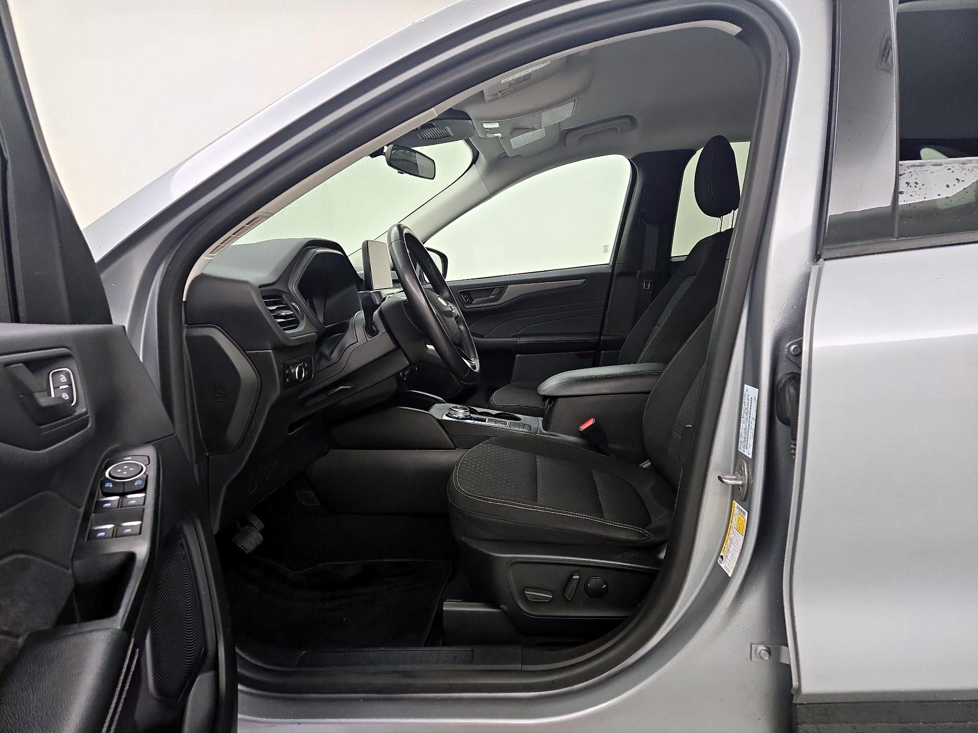 Thumbnail: 2023 Ford Escape - 11