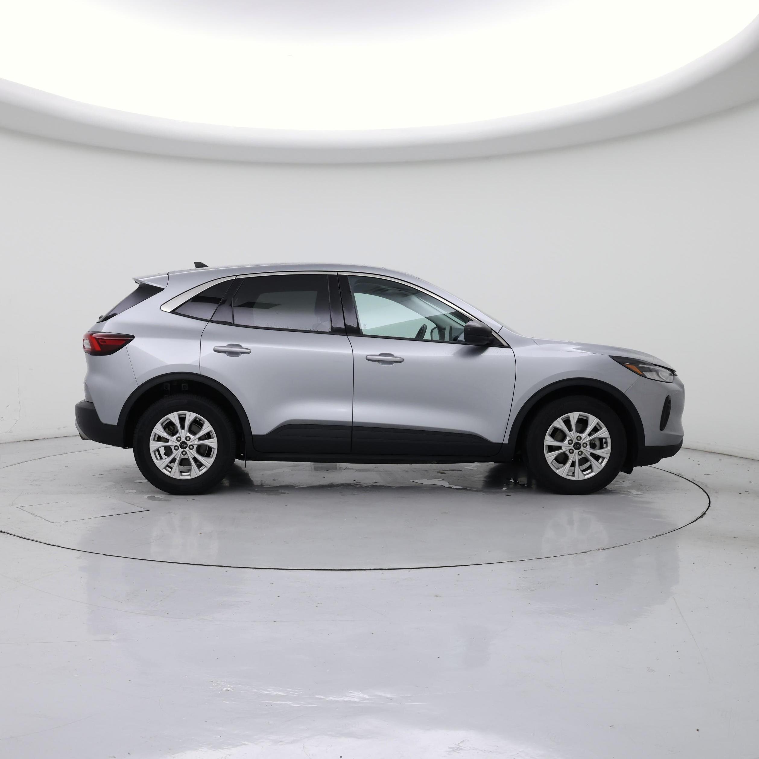 Thumbnail: 2023 Ford Escape - 7