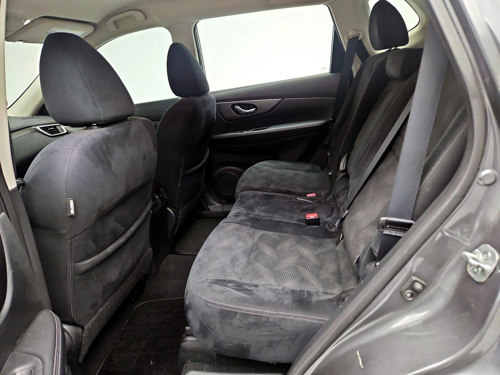 Thumbnail: 2016 Nissan Rogue - 19