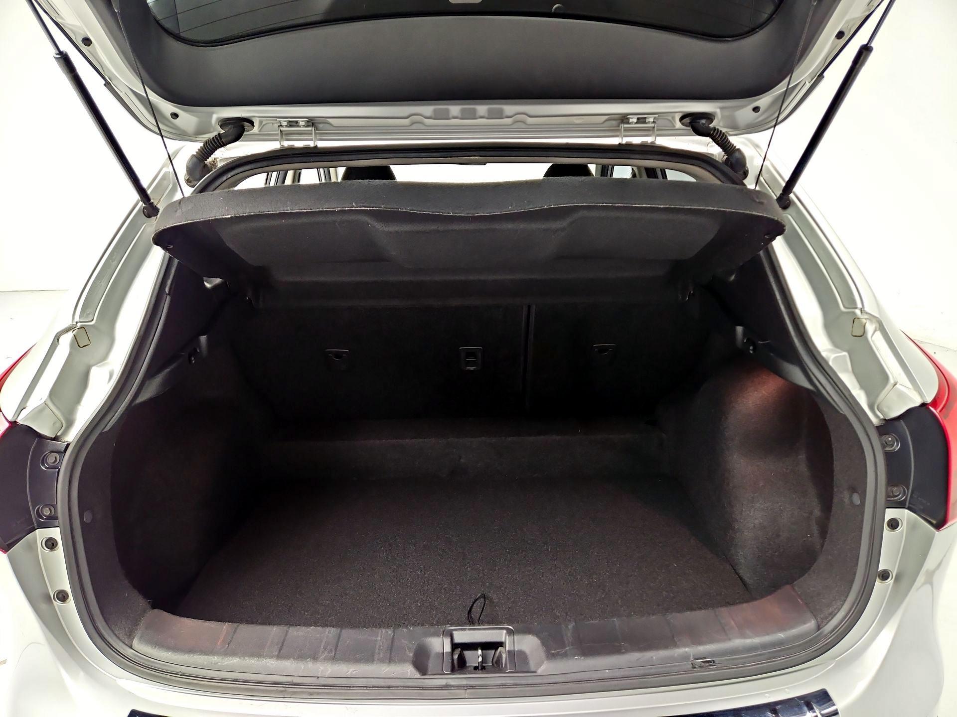 Thumbnail: 2018 Nissan Rogue Sport - 20