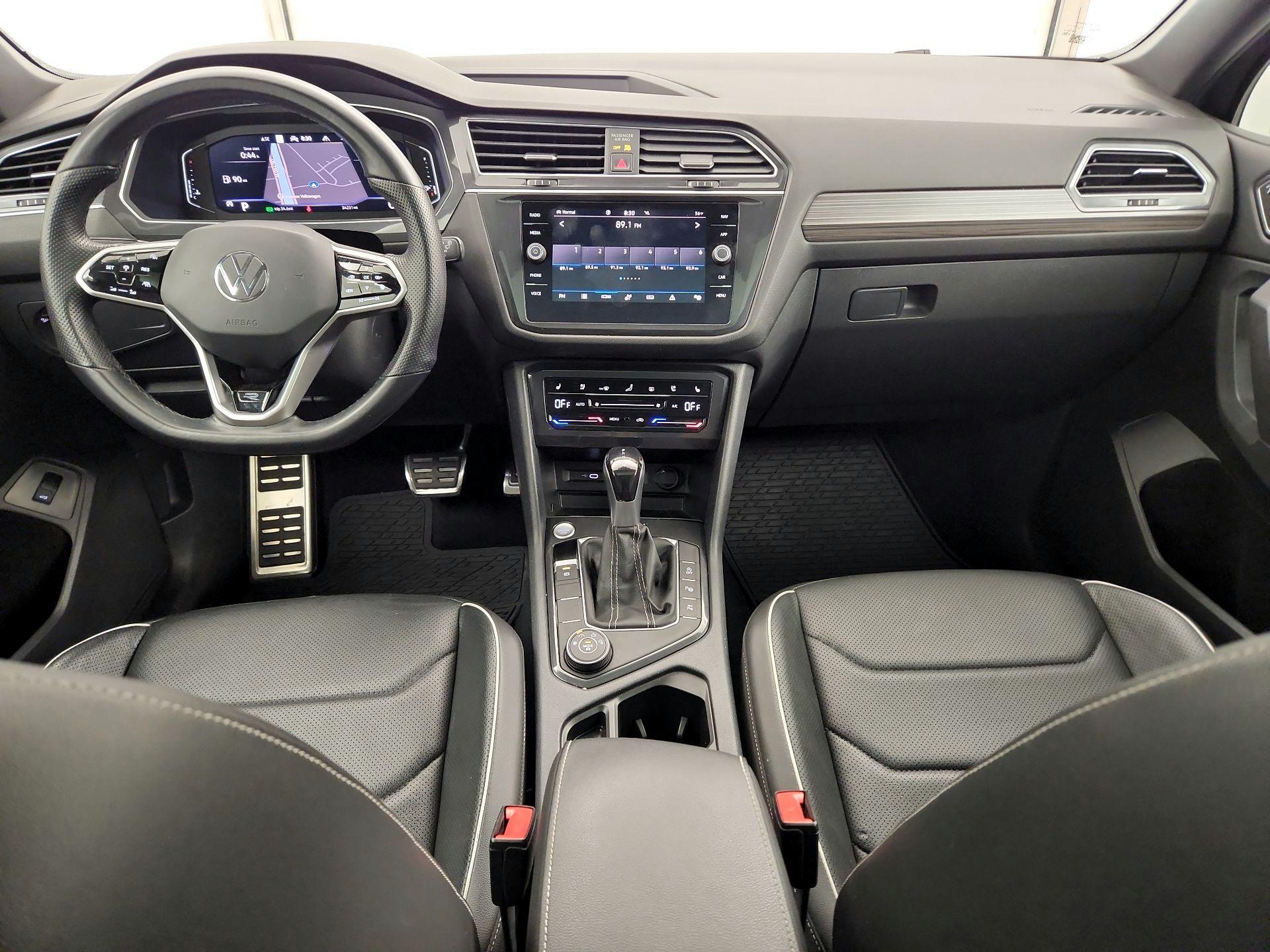 Thumbnail: 2022 Volkswagen Tiguan - 9