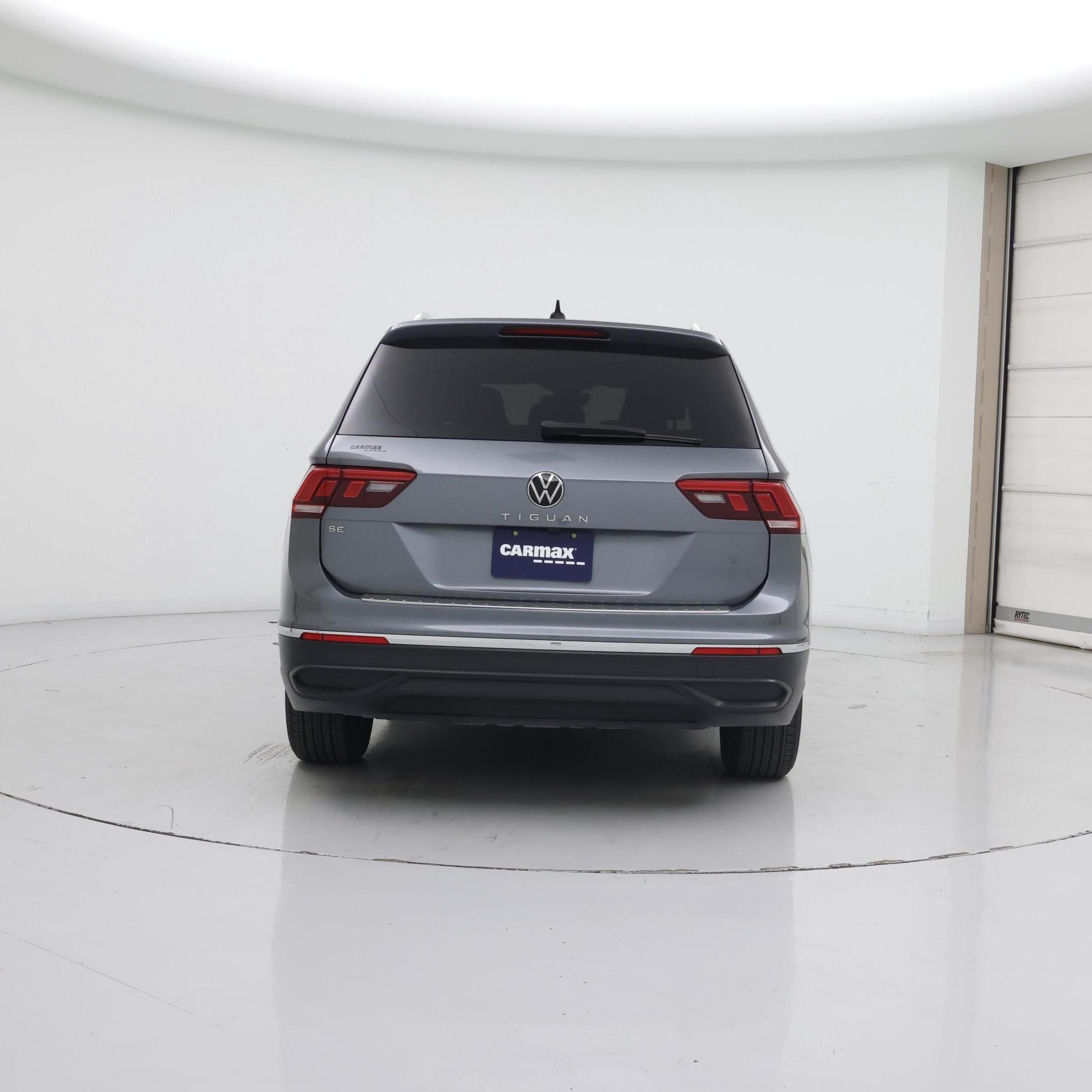 Thumbnail: 2023 Volkswagen Tiguan - 6