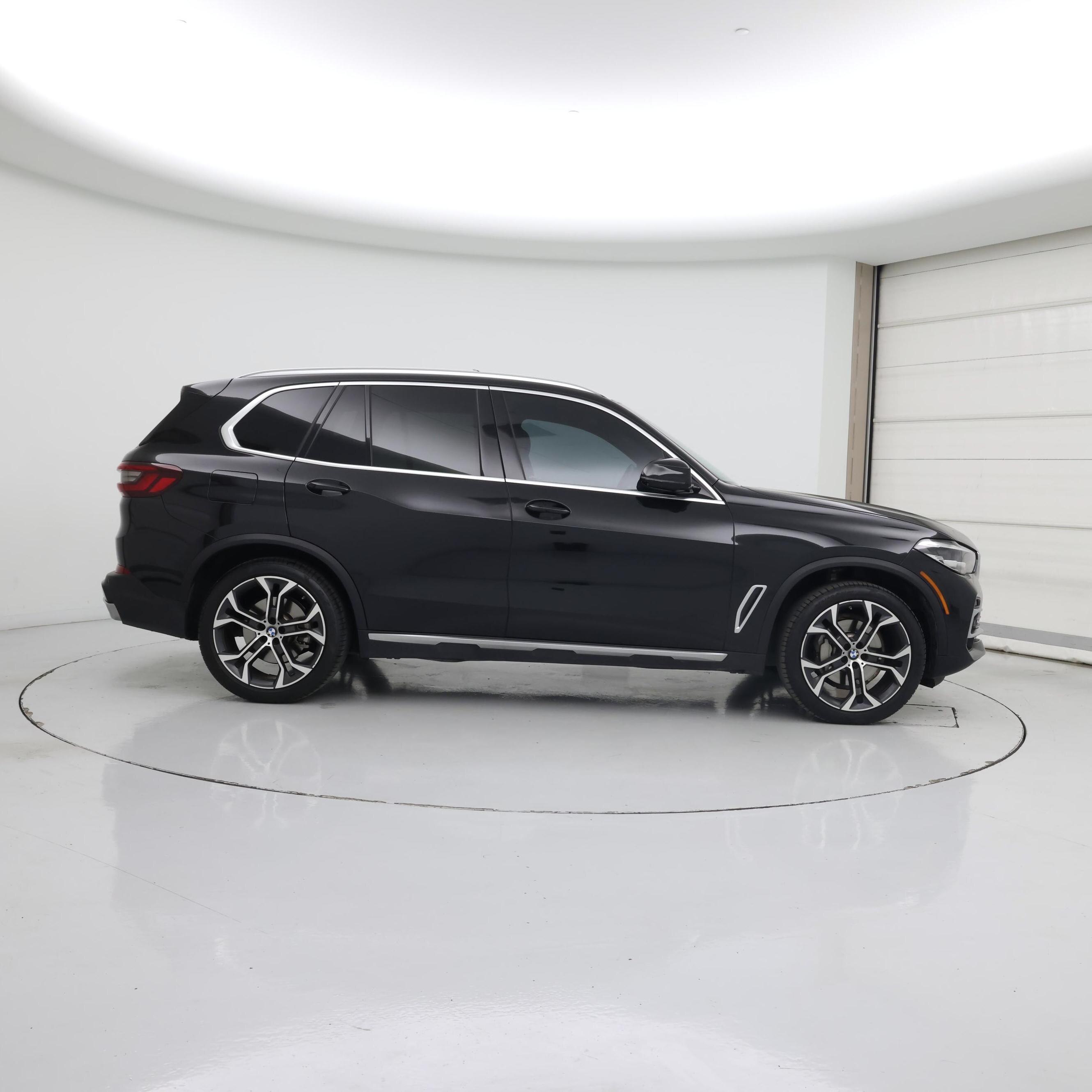 Thumbnail: 2023 BMW X5 - 7