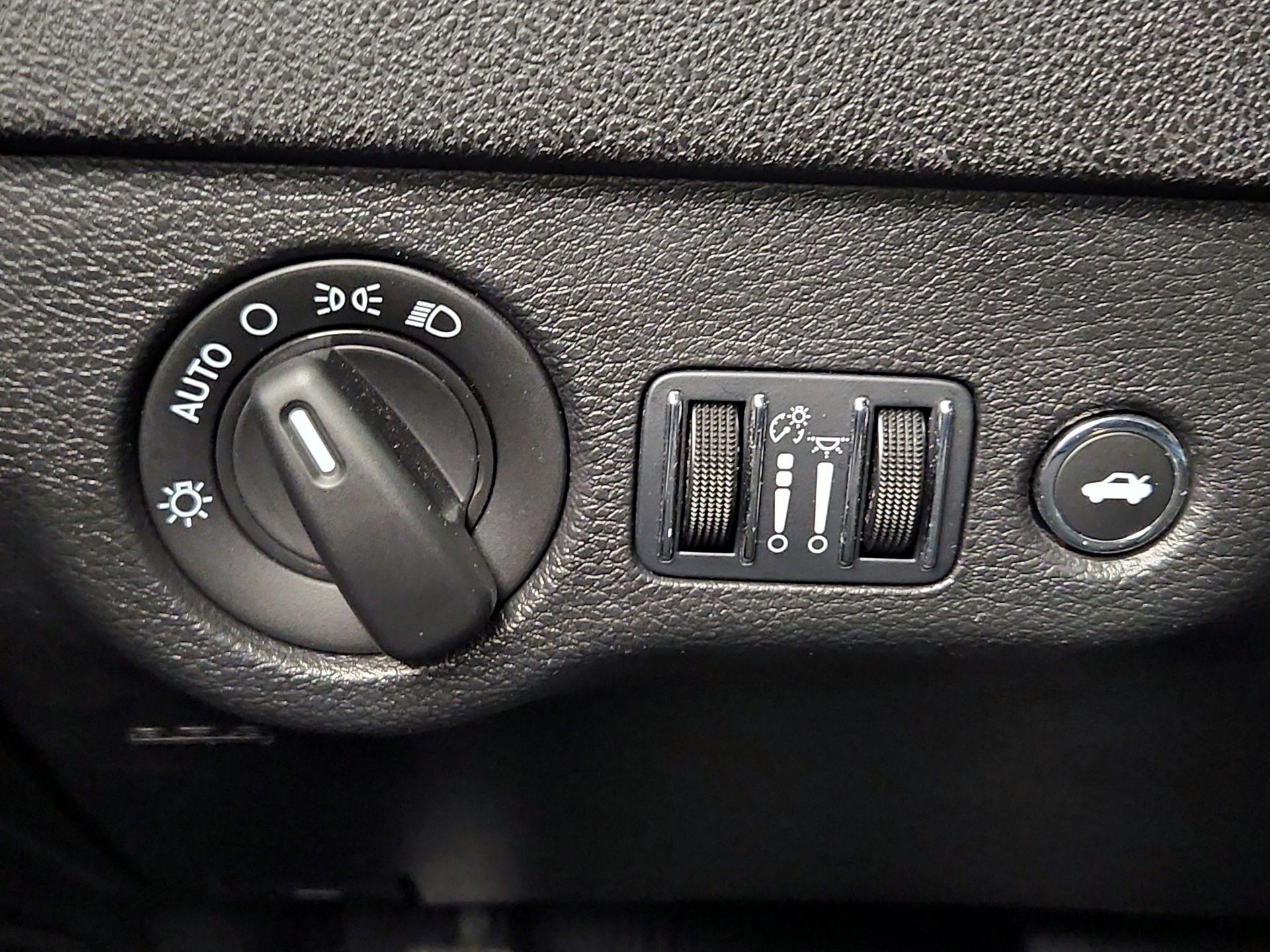 Thumbnail: 2023 Dodge Charger - 13