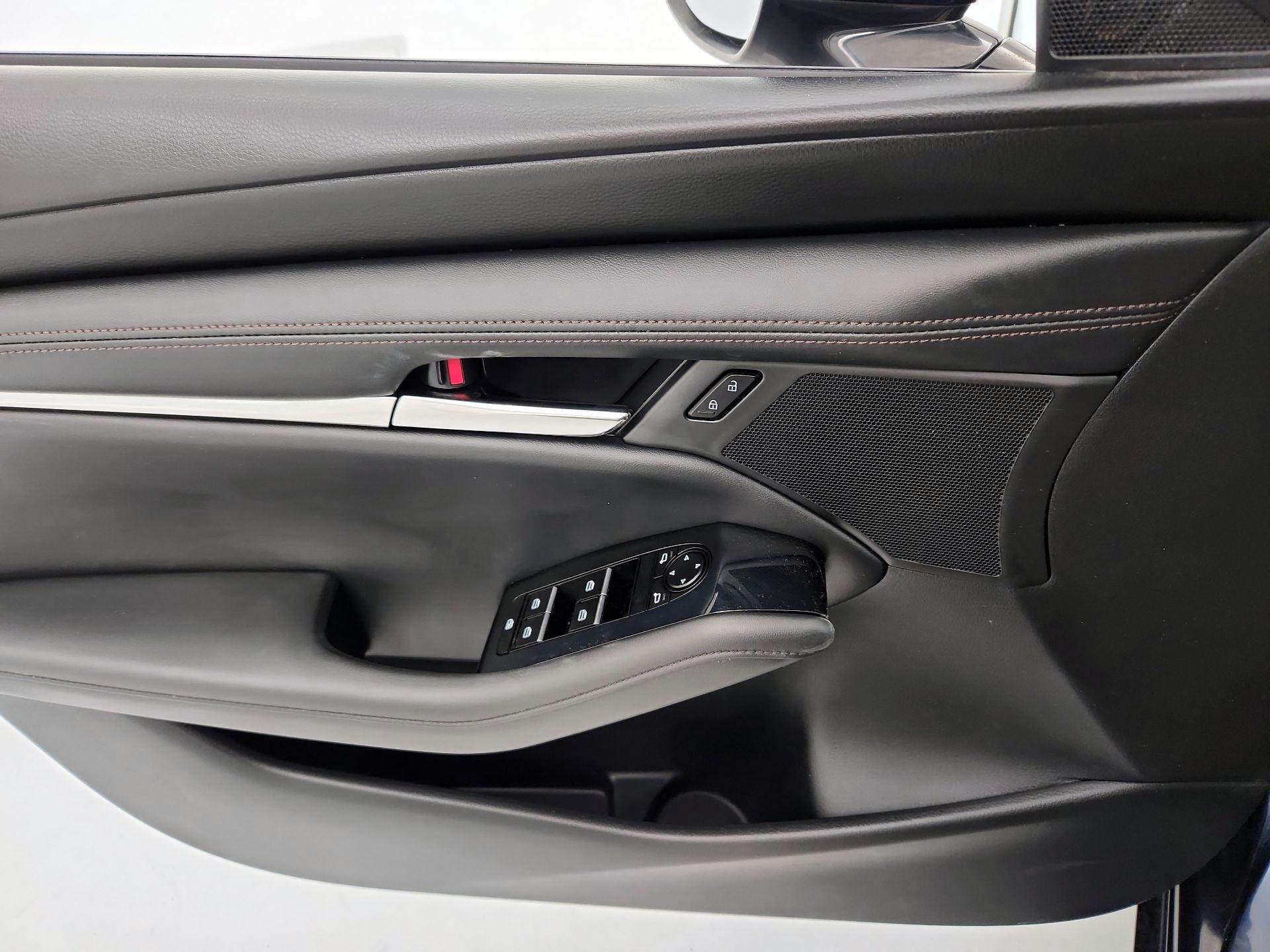 Thumbnail: 2023 Mazda Mazda3 - 12