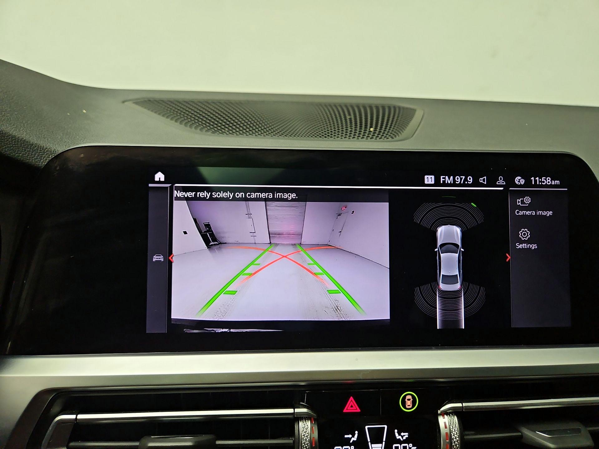 Thumbnail: 2022 BMW 3 Series - 15