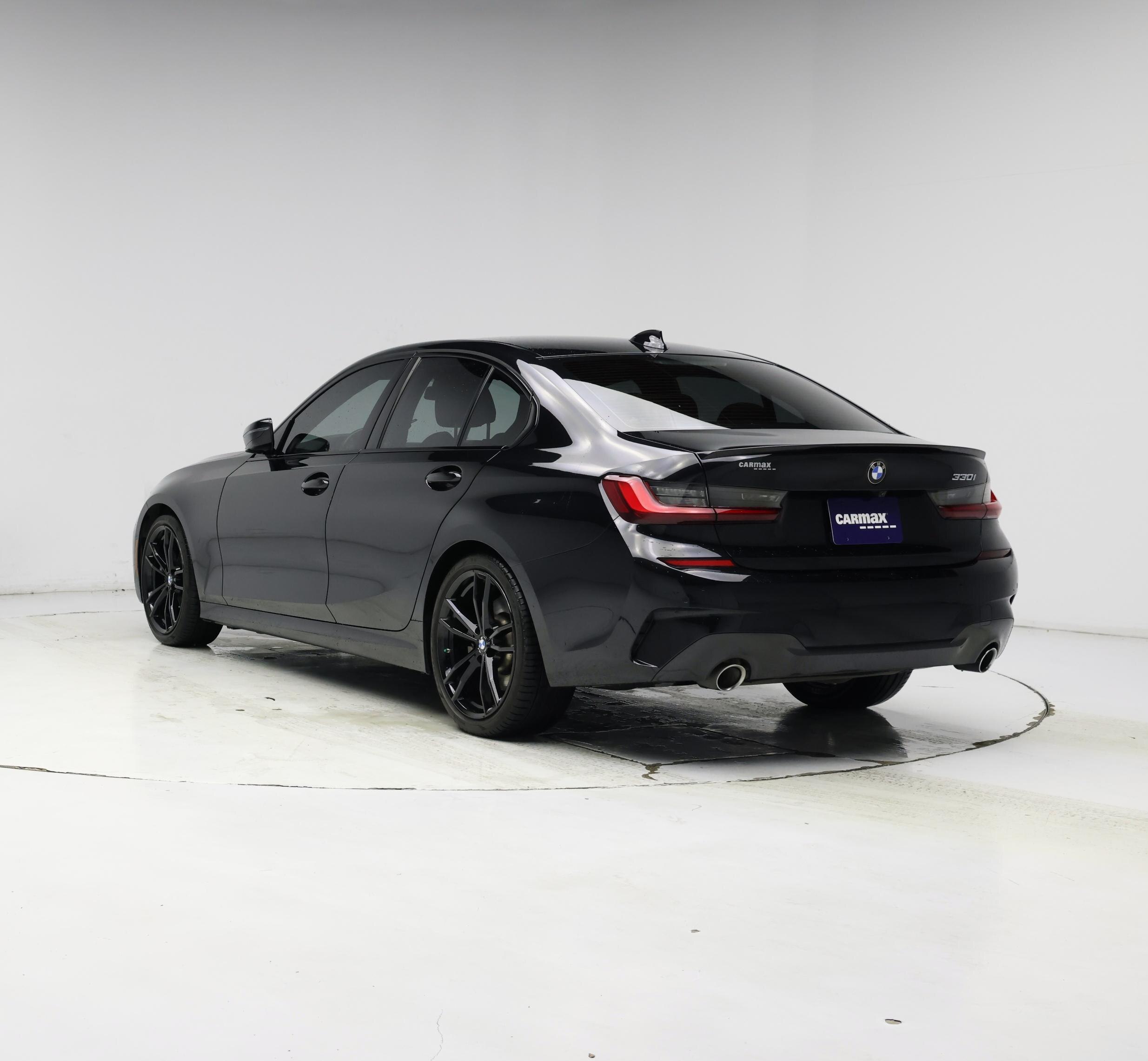 Thumbnail: 2022 BMW 3 Series - 2