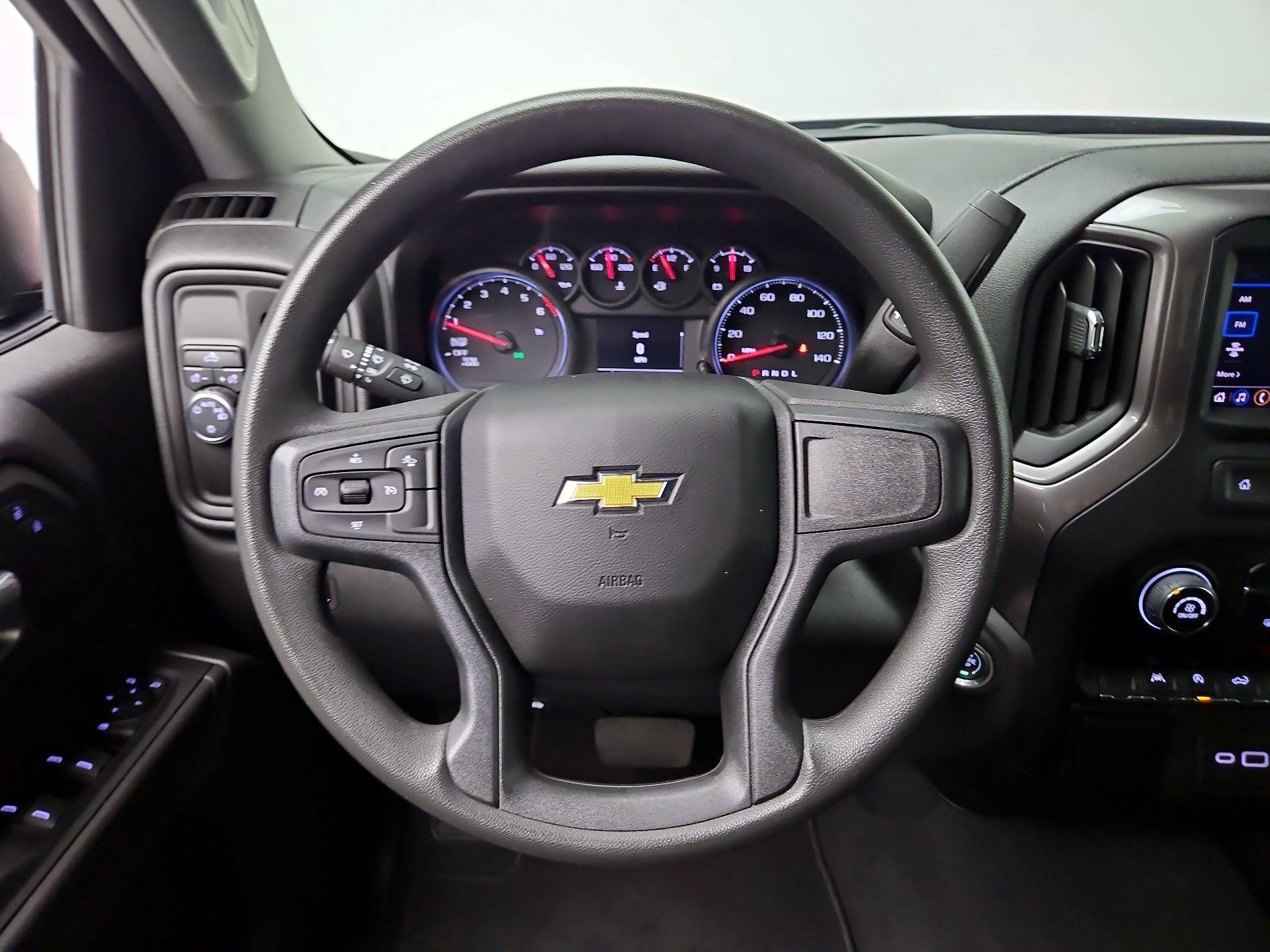 Thumbnail: 2023 Chevrolet Silverado 1500 - 10