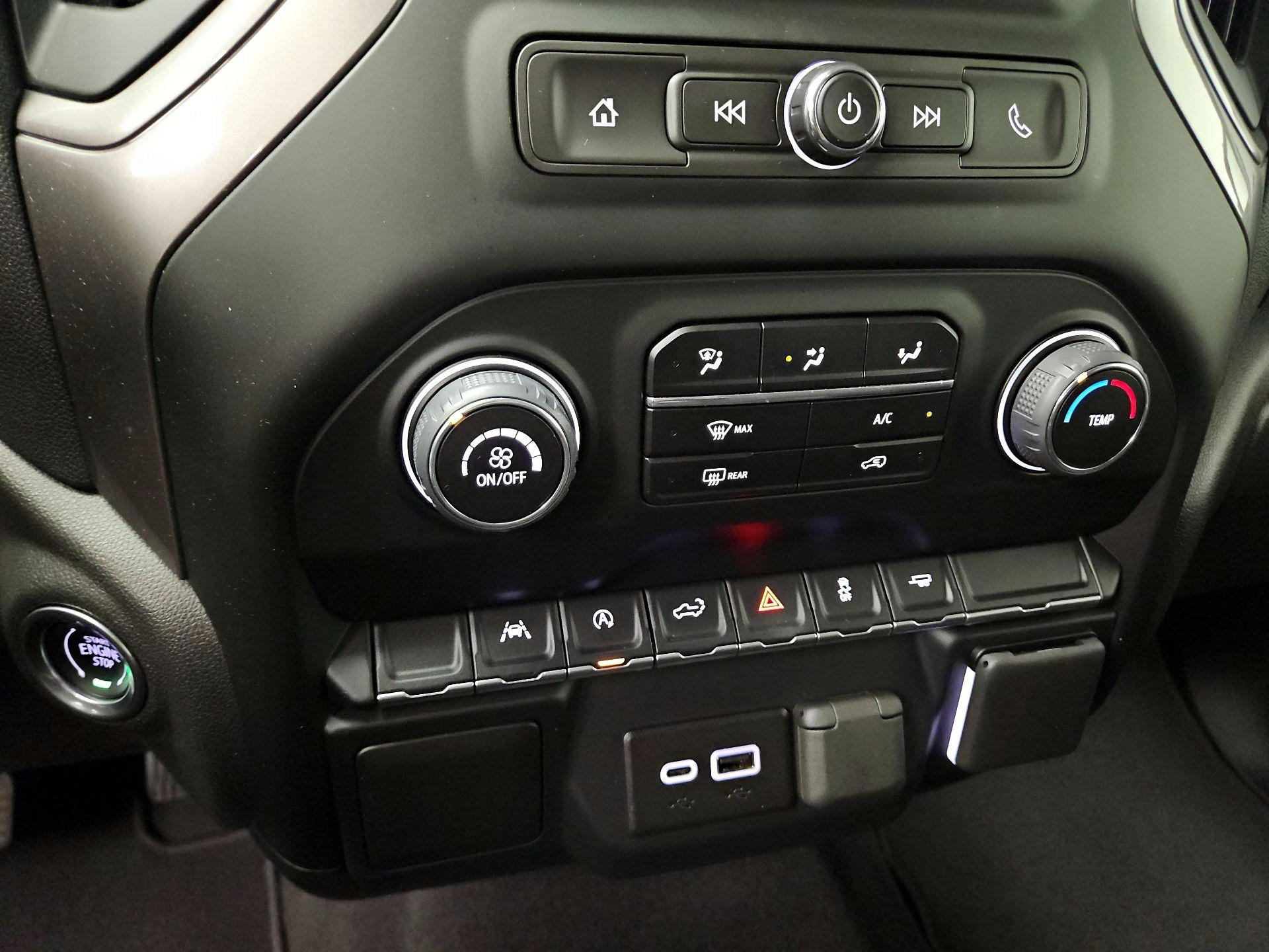 Thumbnail: 2023 Chevrolet Silverado 1500 - 16