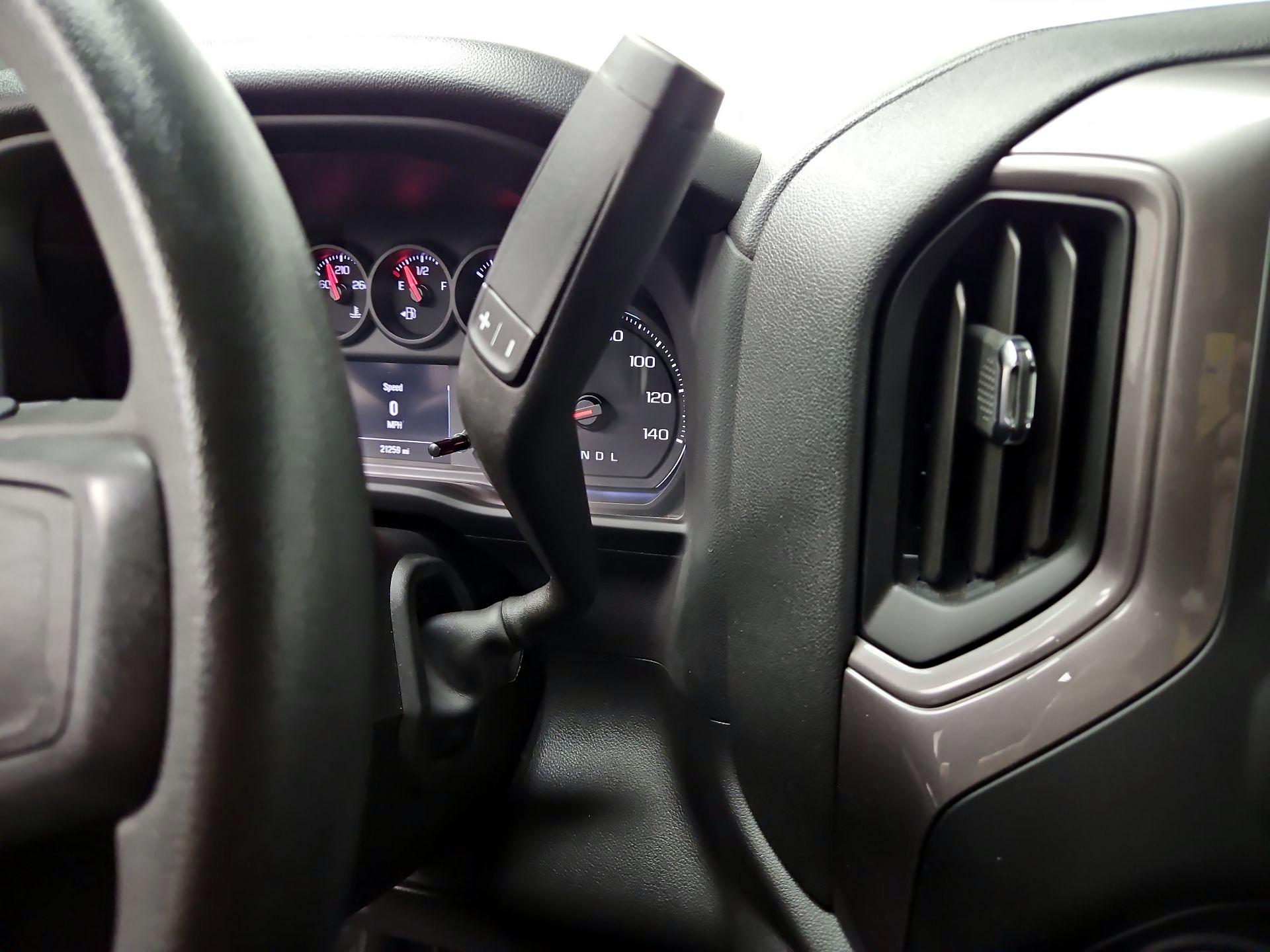 Thumbnail: 2023 Chevrolet Silverado 1500 - 17