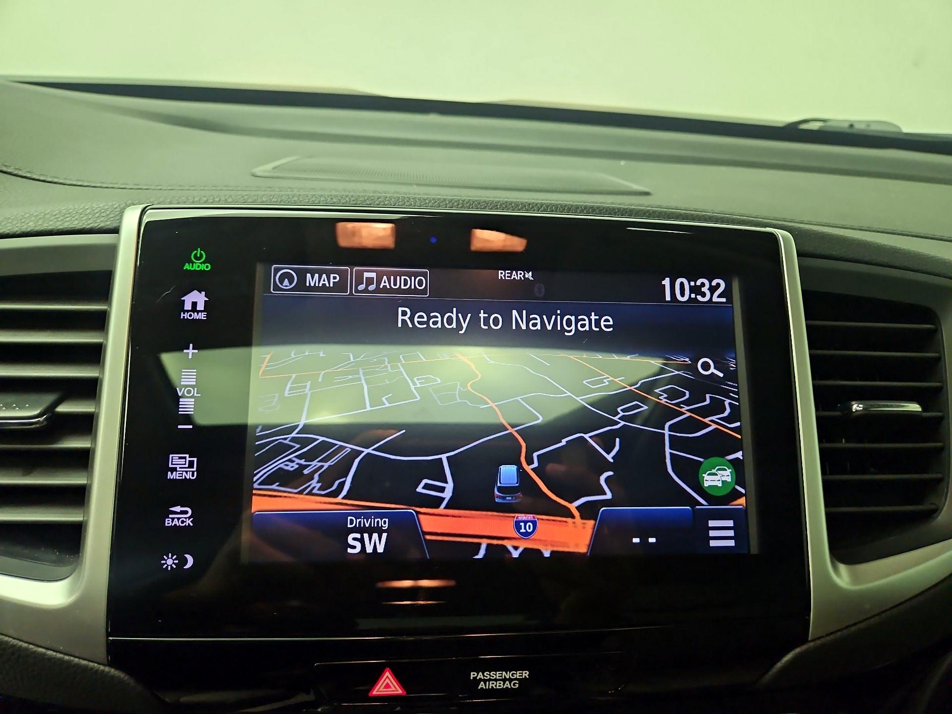 Thumbnail: 2016 Honda Pilot - 14