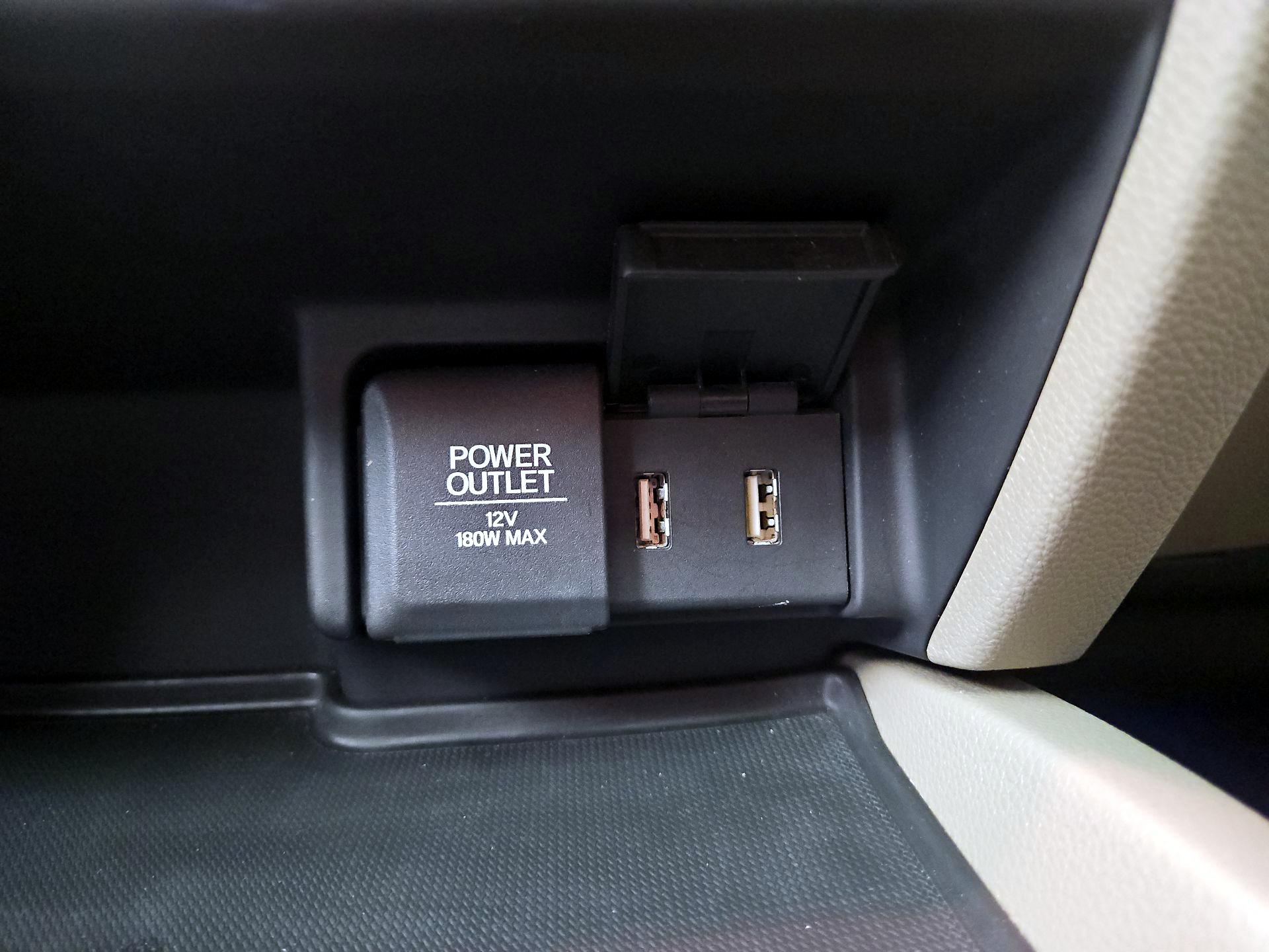 Thumbnail: 2016 Honda Pilot - 19