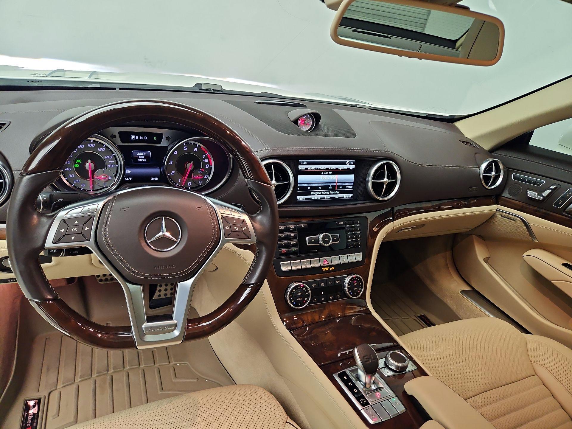 Thumbnail: 2015 Mercedes-Benz SL-Class - 9