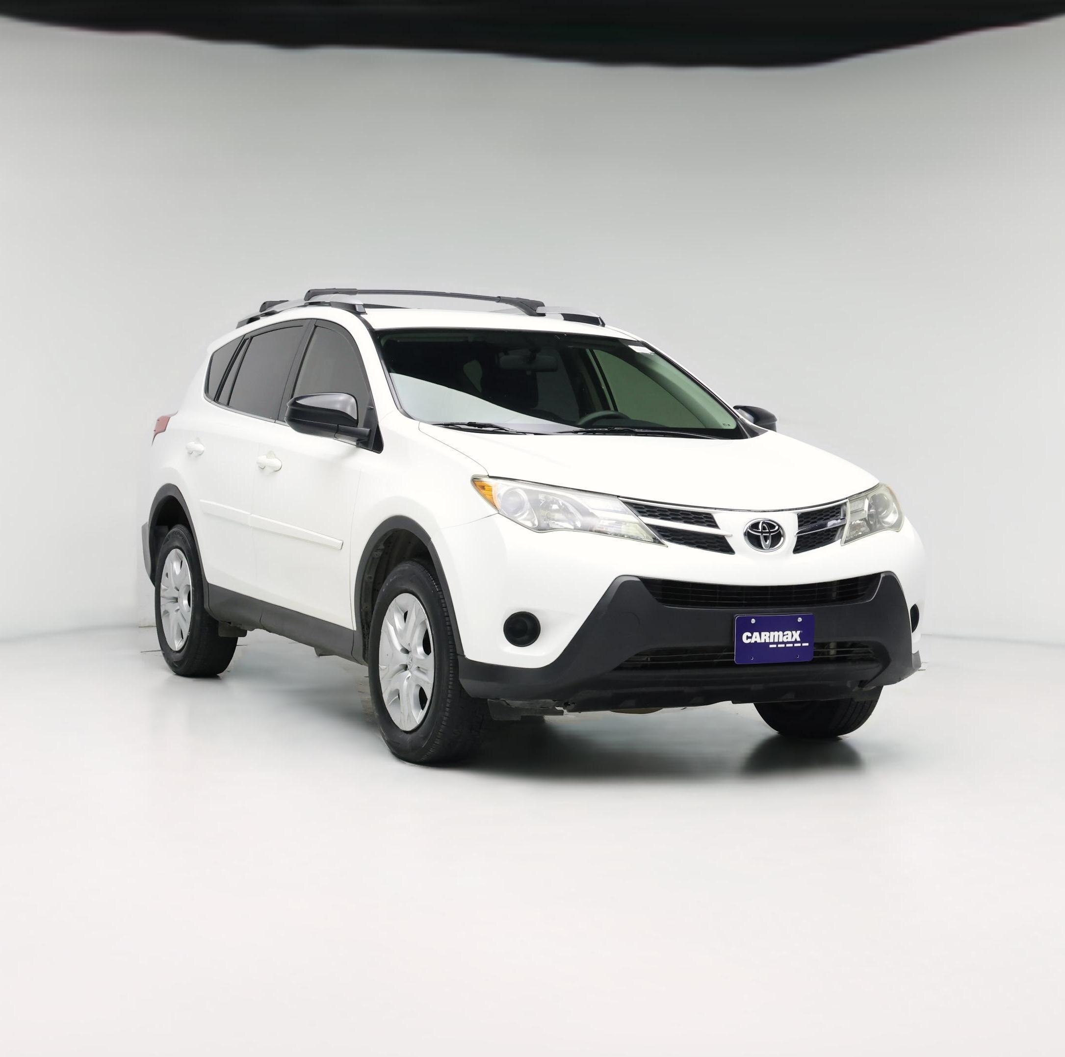 Thumbnail: 2015 Toyota RAV4 - 1