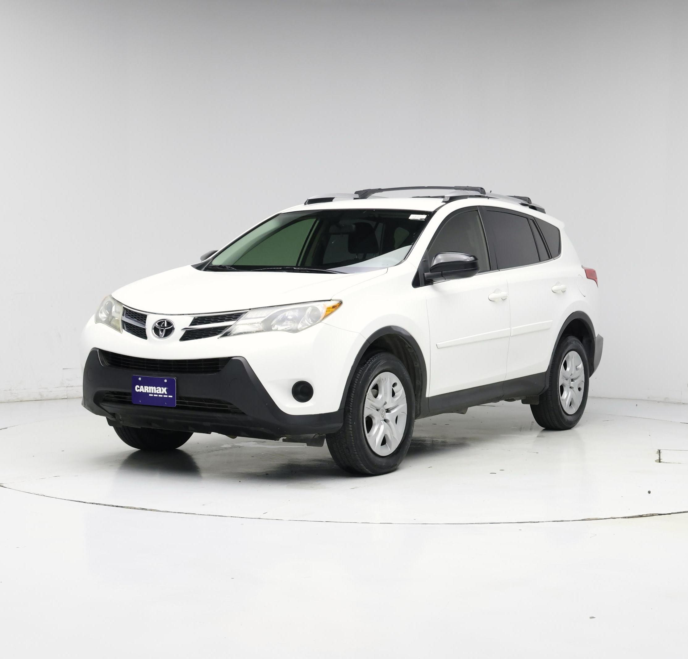 Thumbnail: 2015 Toyota RAV4 - 4