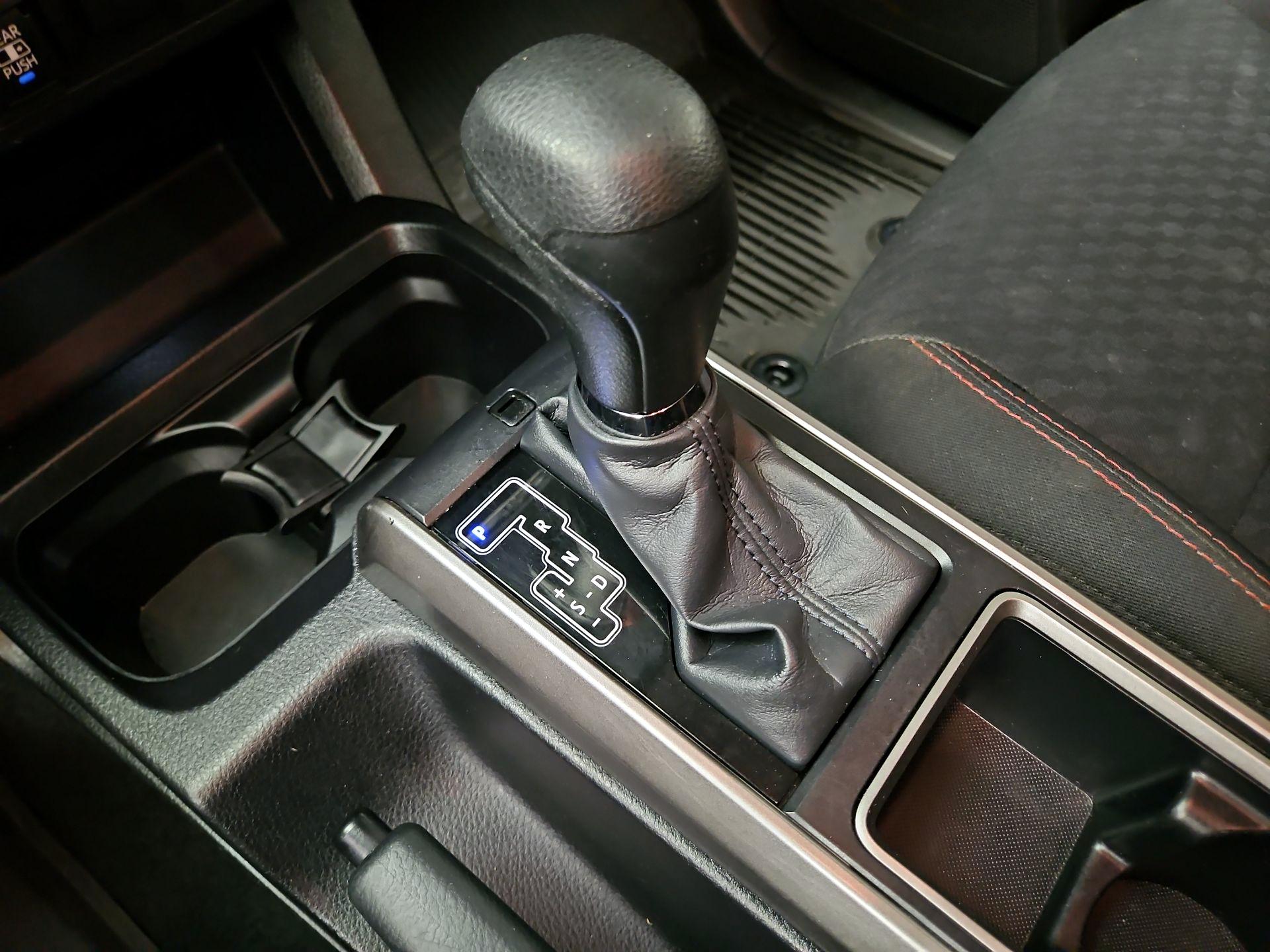 Thumbnail: 2022 Toyota Tacoma - 17