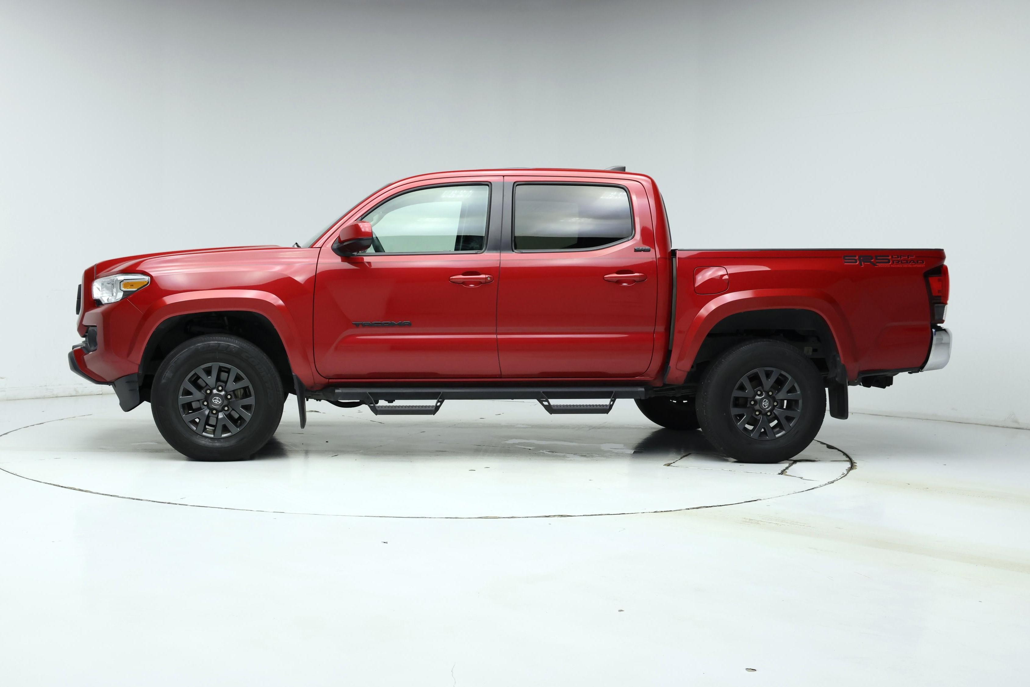 Thumbnail: 2022 Toyota Tacoma - 3