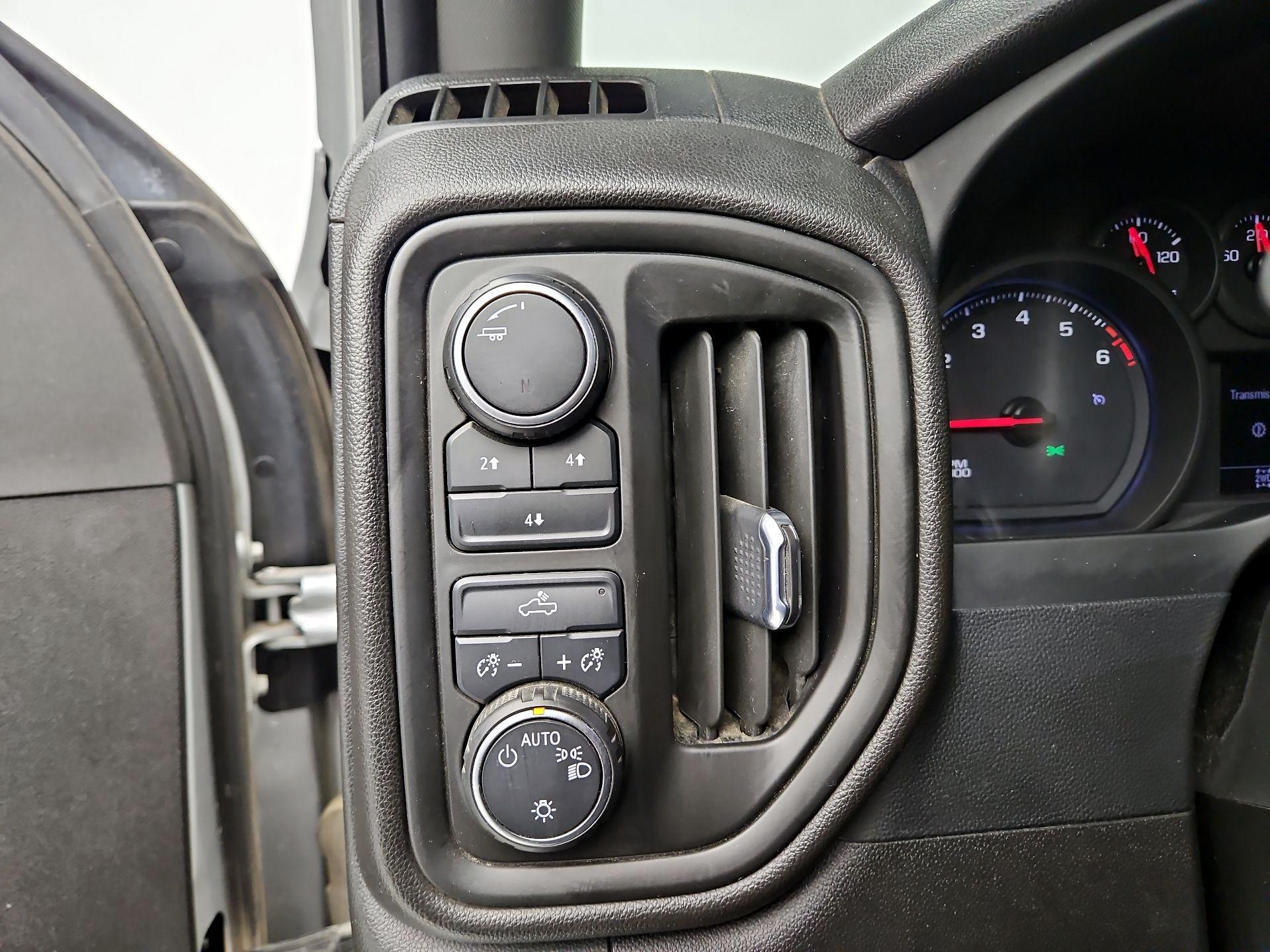 Thumbnail: 2023 Chevrolet Silverado 2500 - 13