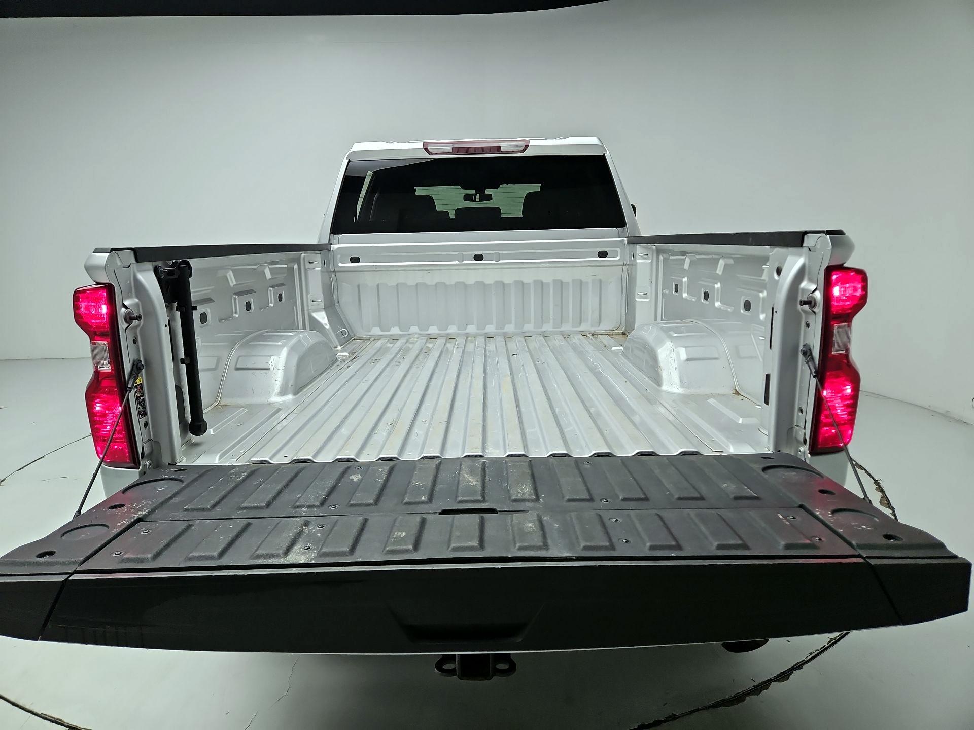 Thumbnail: 2023 Chevrolet Silverado 2500 - 20