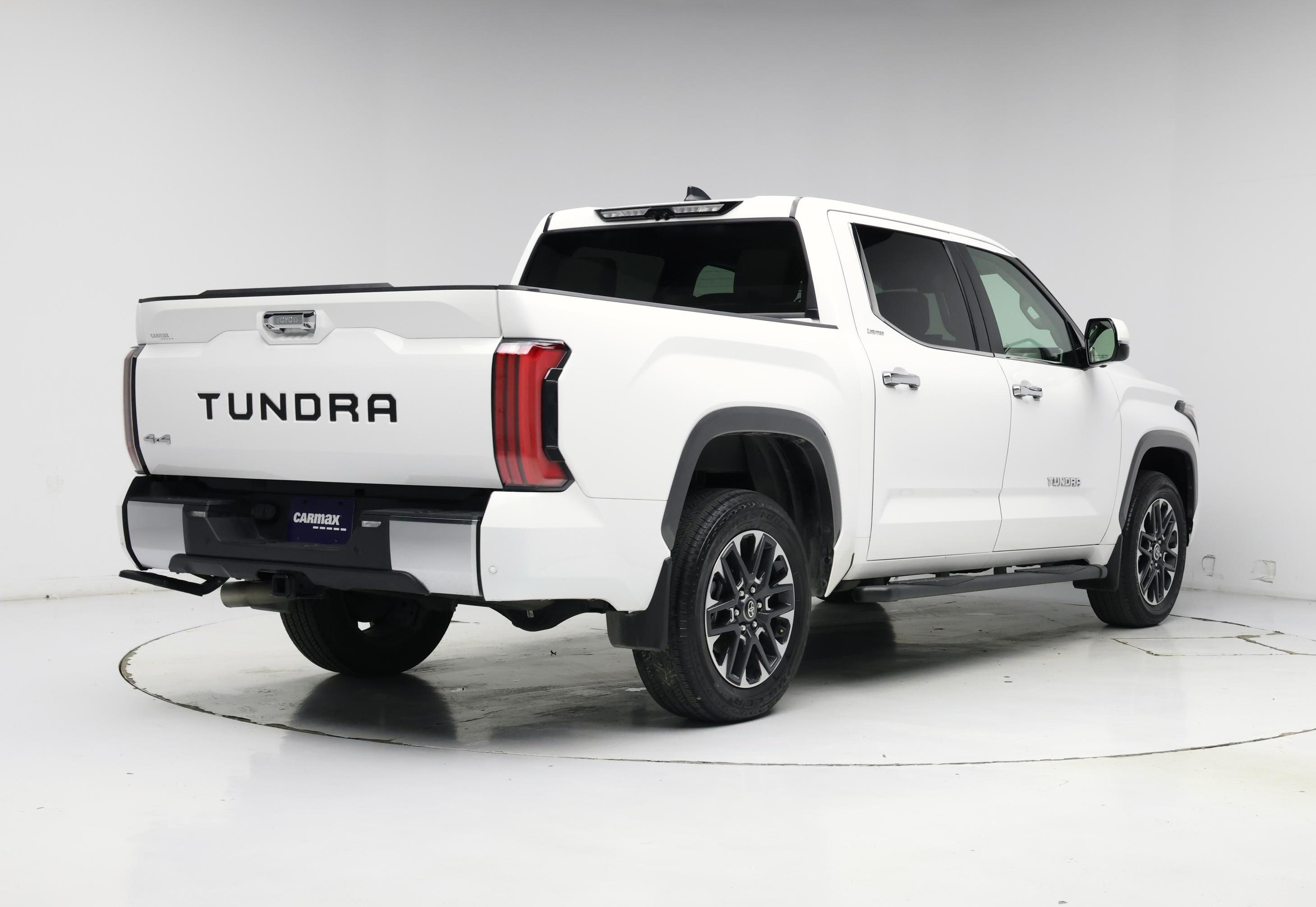 Thumbnail: 2024 Toyota Tundra - 8
