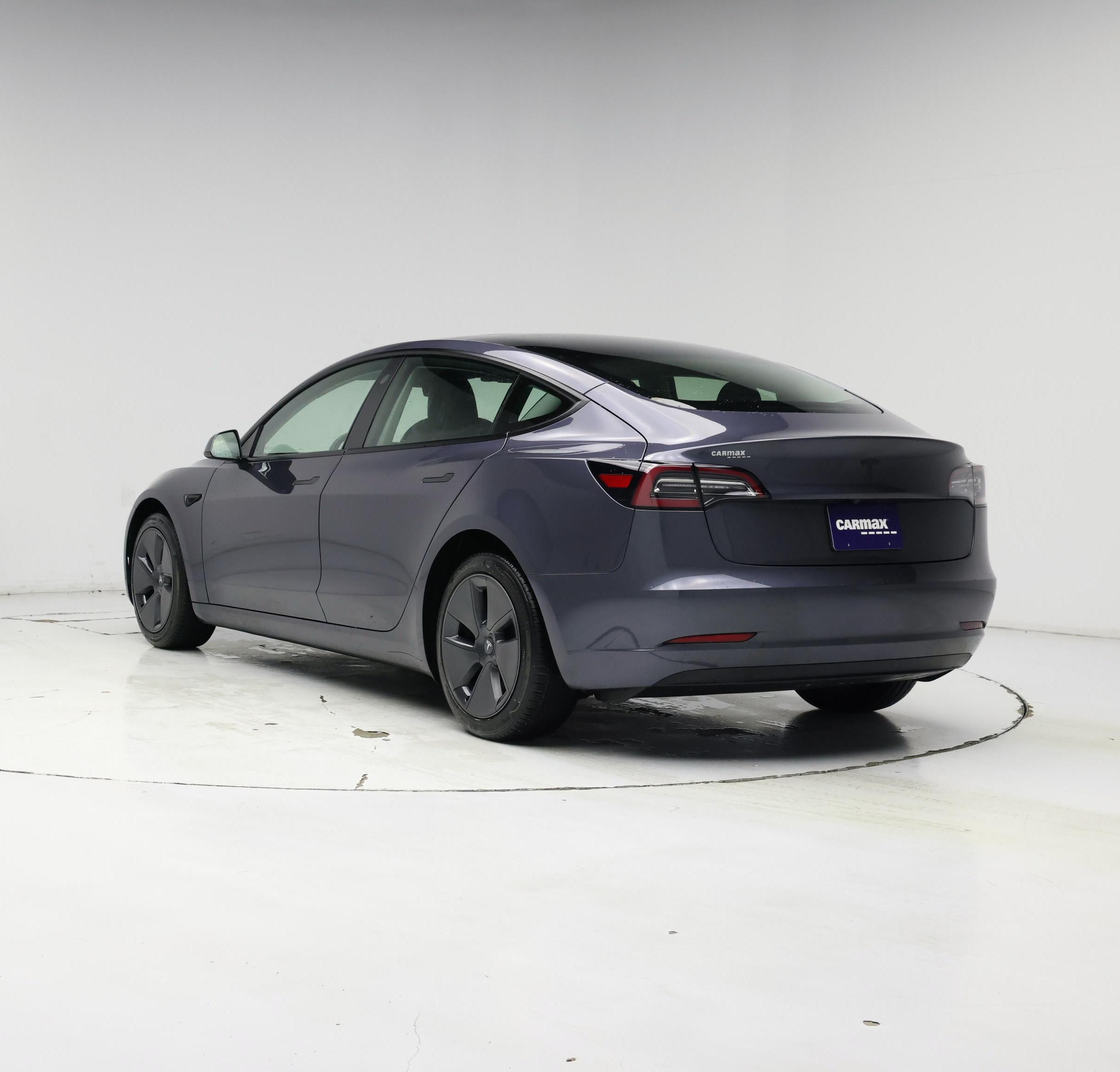 Thumbnail: 2023 Tesla Model 3 - 2