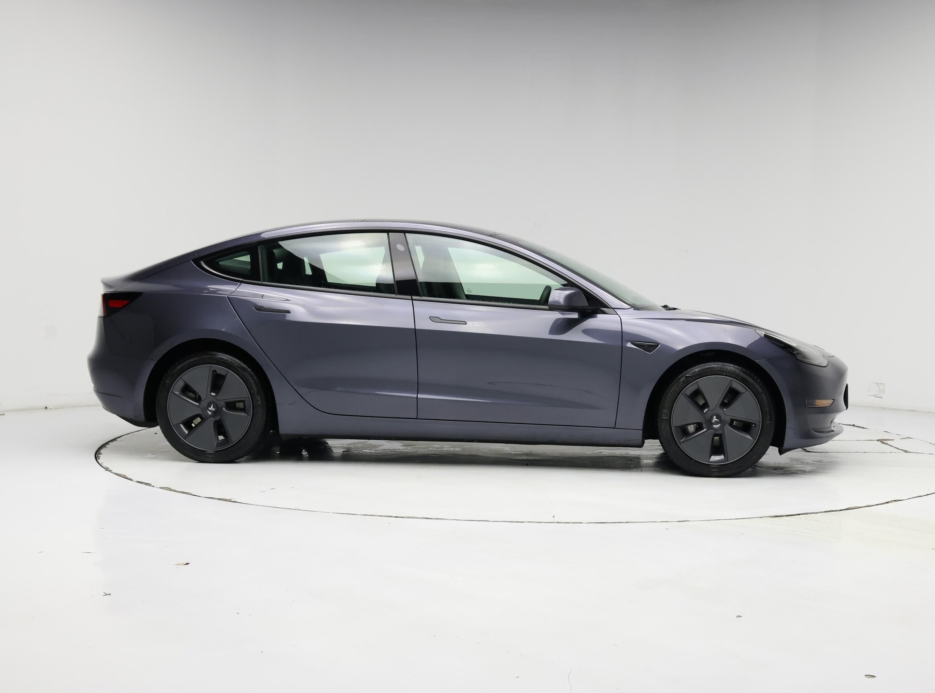 Thumbnail: 2023 Tesla Model 3 - 7