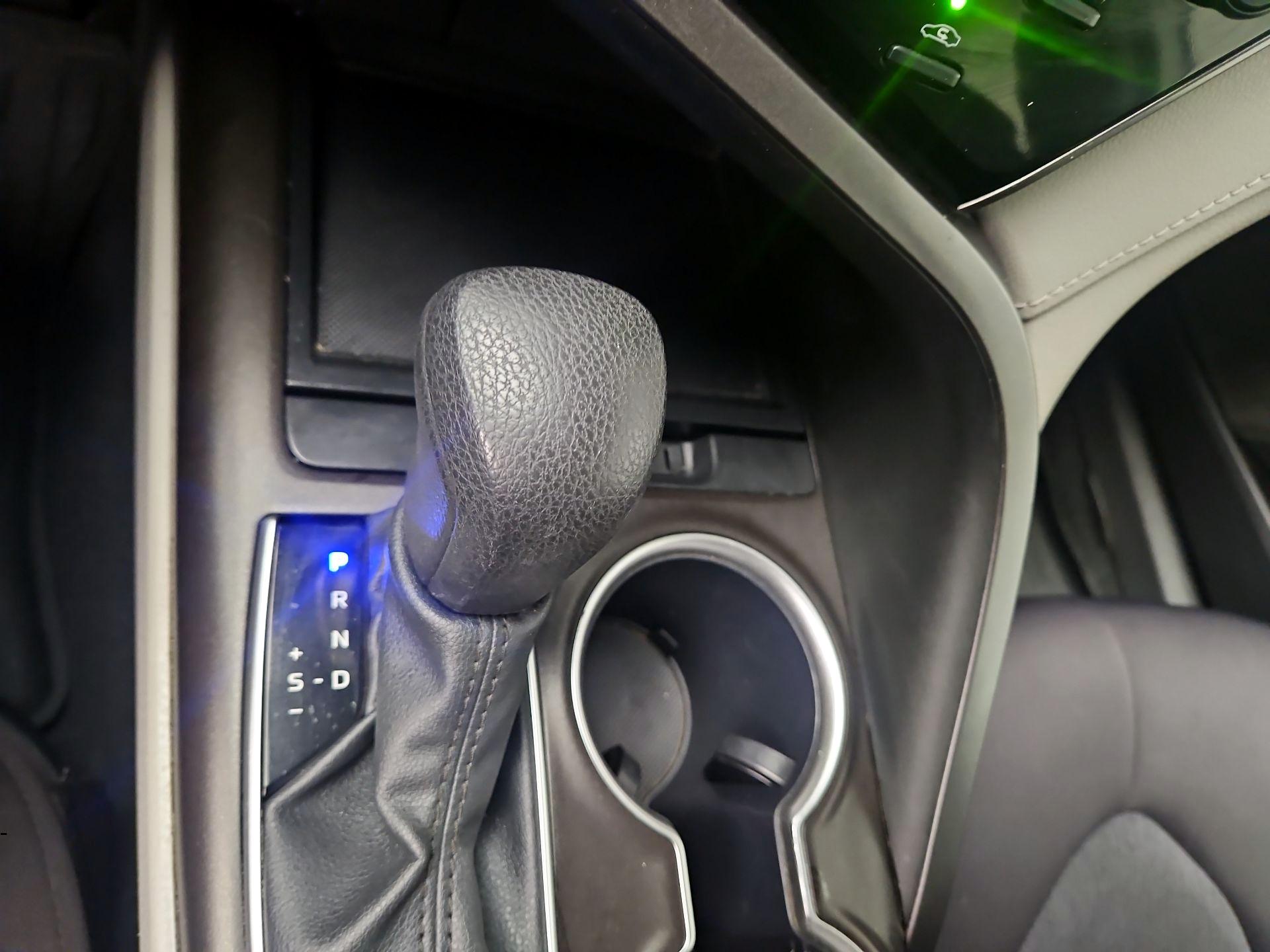 Thumbnail: 2024 Toyota Camry - 17