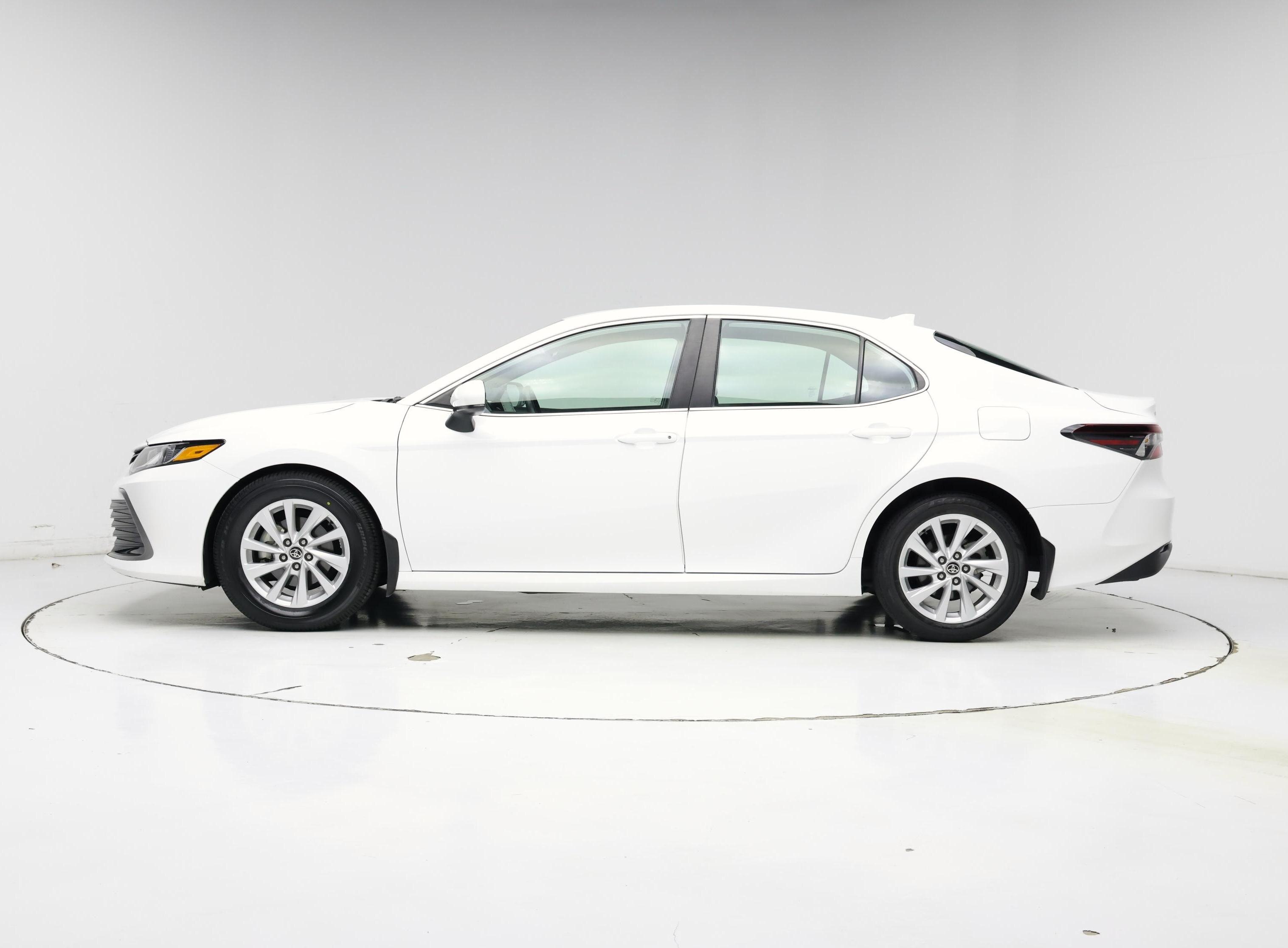 Thumbnail: 2024 Toyota Camry - 3