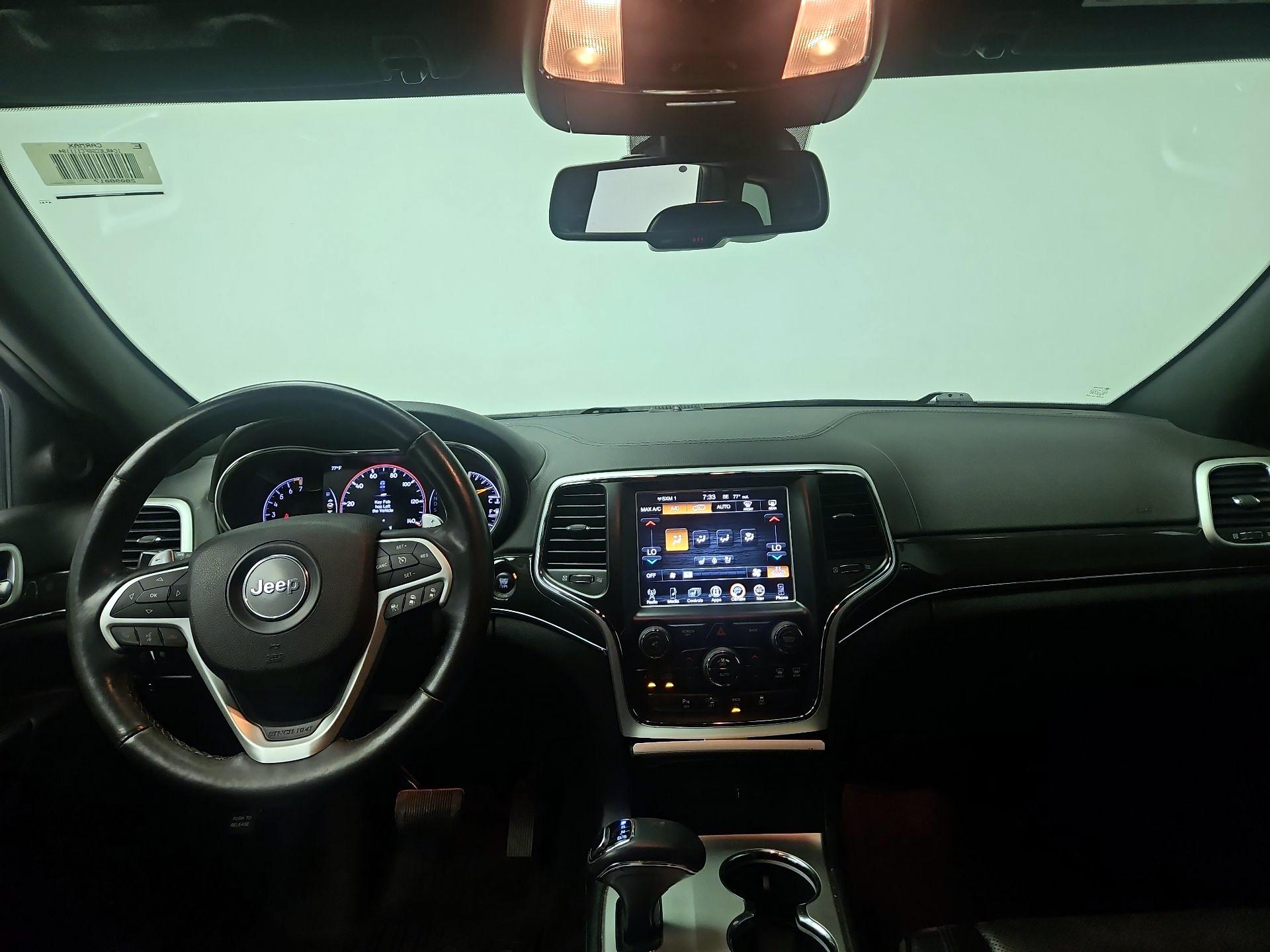 Thumbnail: 2015 Jeep Grand Cherokee - 9