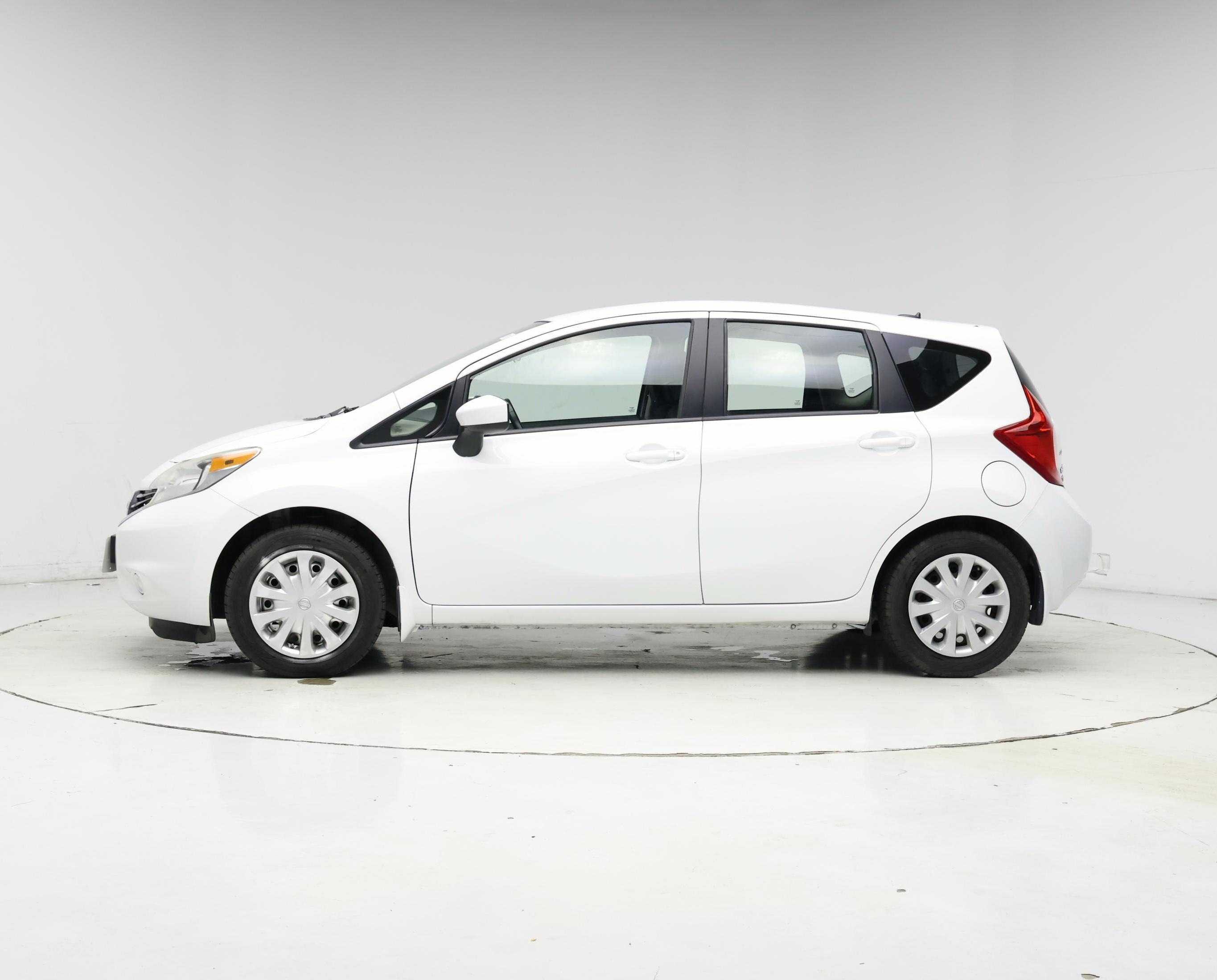 Thumbnail: 2016 Nissan Versa Note - 3