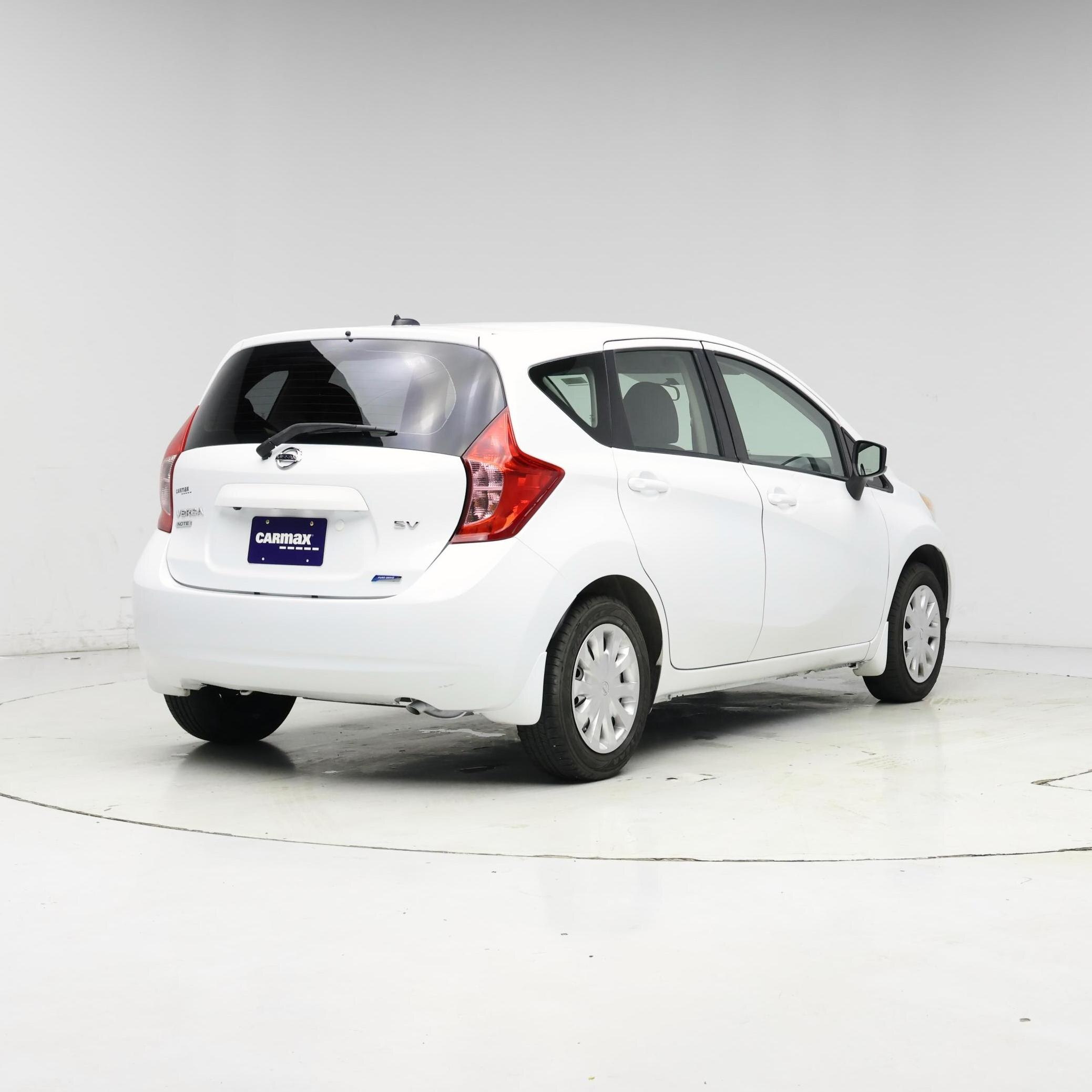 Thumbnail: 2016 Nissan Versa Note - 8