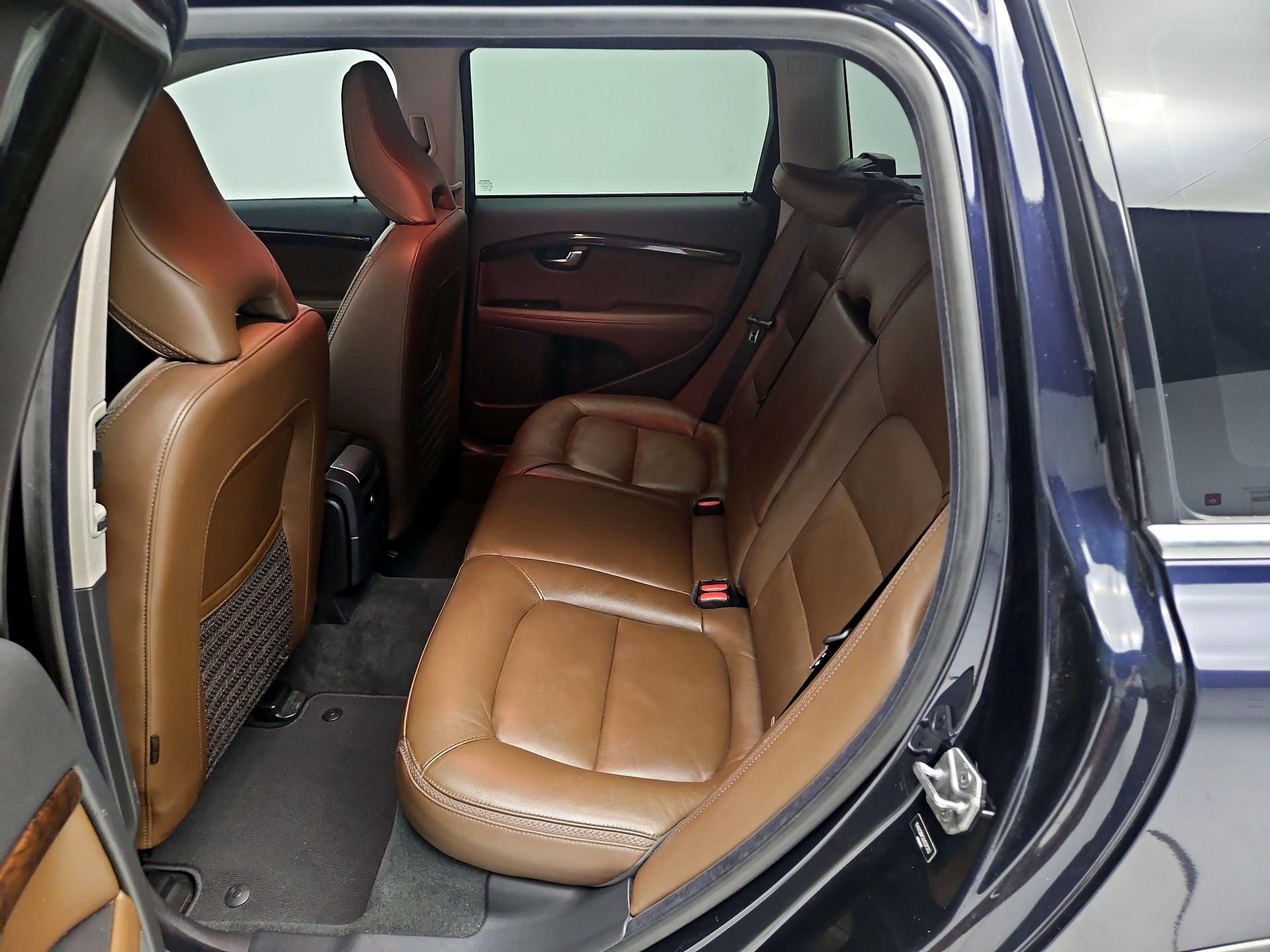 Thumbnail: 2016 Volvo XC70 - 20