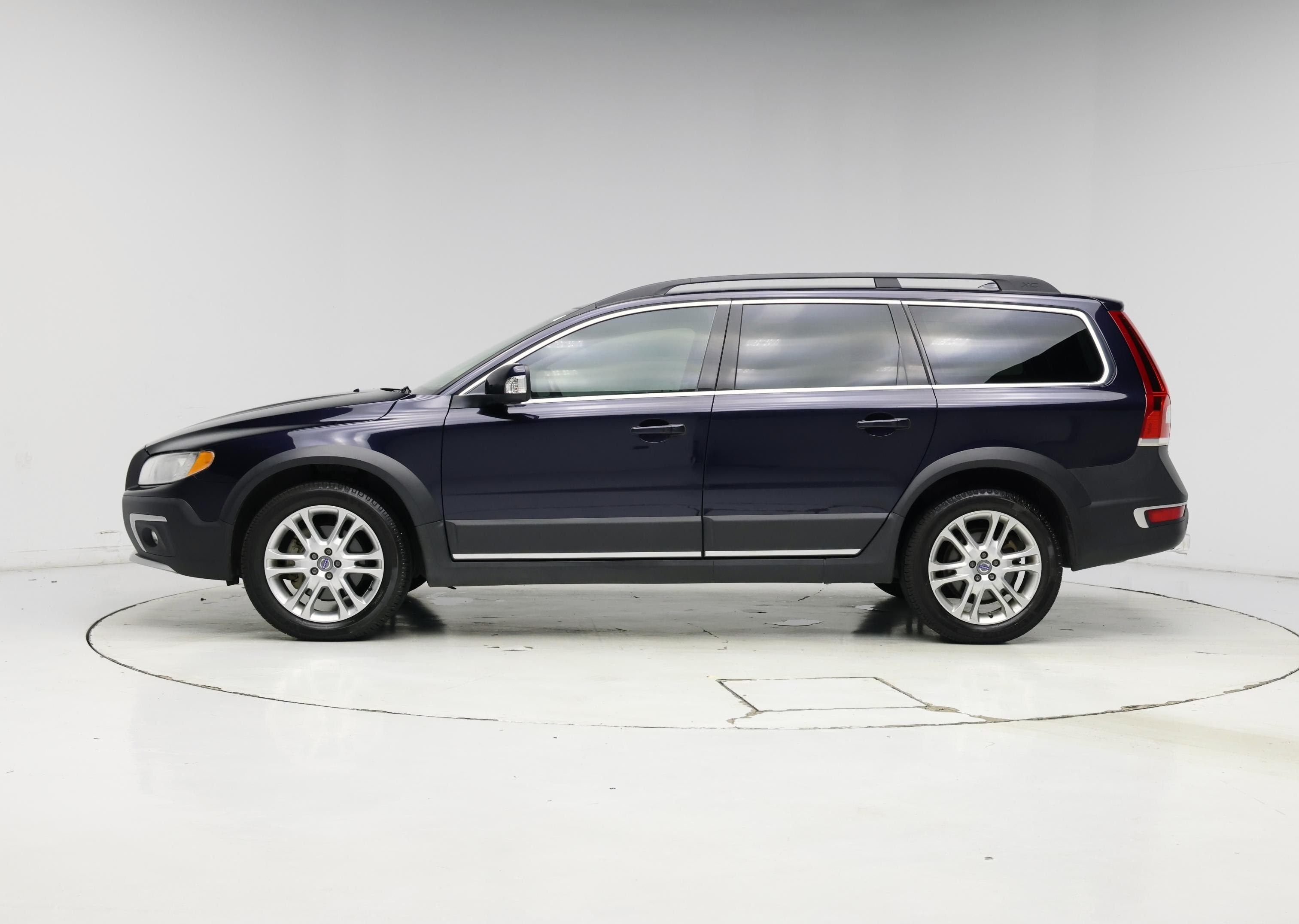 Thumbnail: 2016 Volvo XC70 - 3