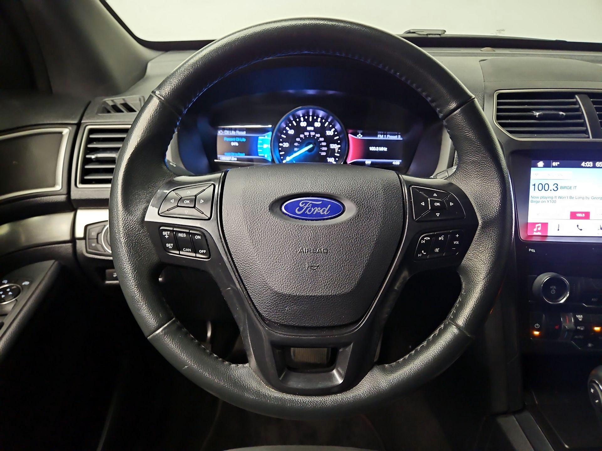 Thumbnail: 2019 Ford Explorer - 10